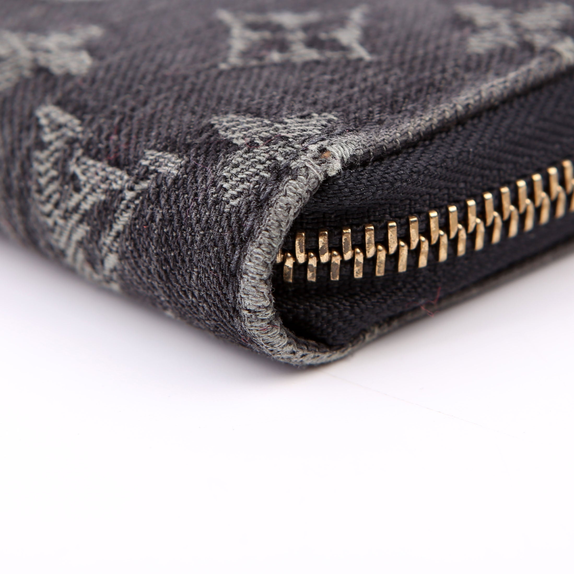 Zippy Wallet Denim Monogram Dark Blue