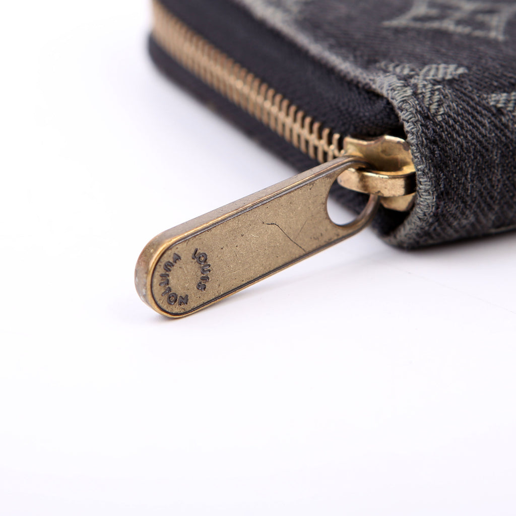 Zippy Wallet Denim Monogram Dark Blue