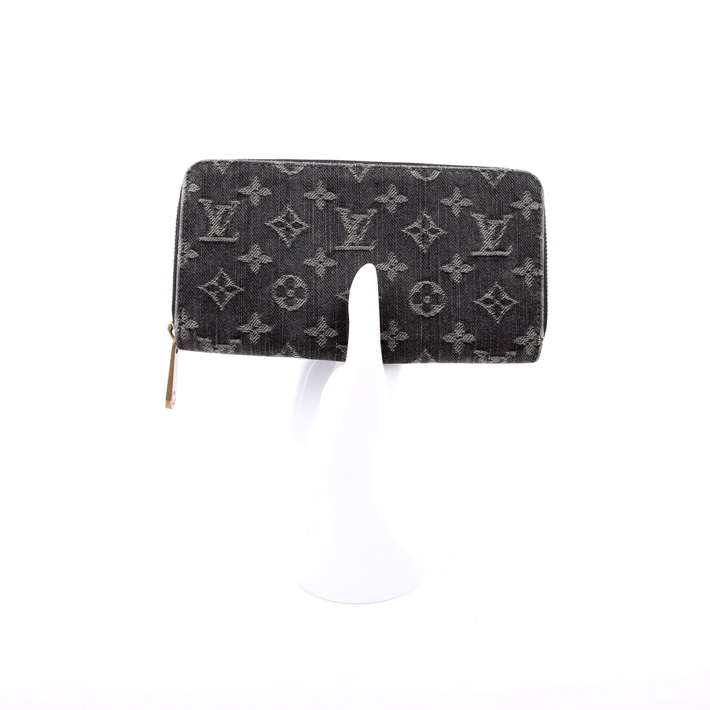 Zippy Wallet Denim Monogram Dark Blue