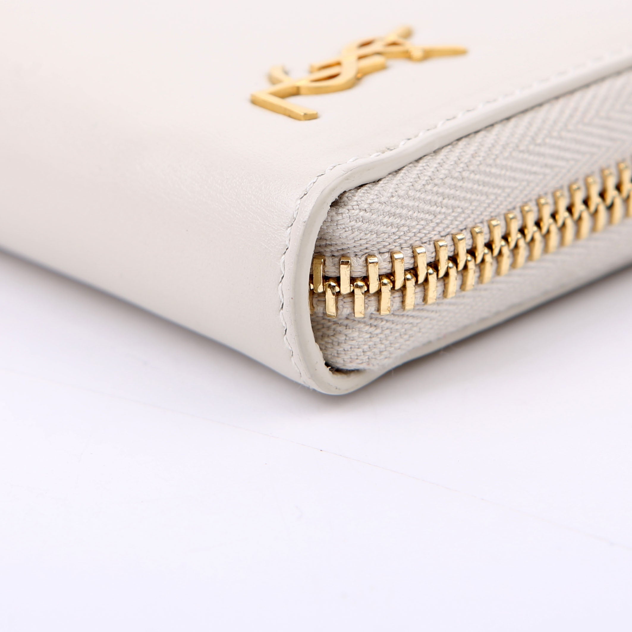 Tiny Cassandra Zip Around Long Wallet White