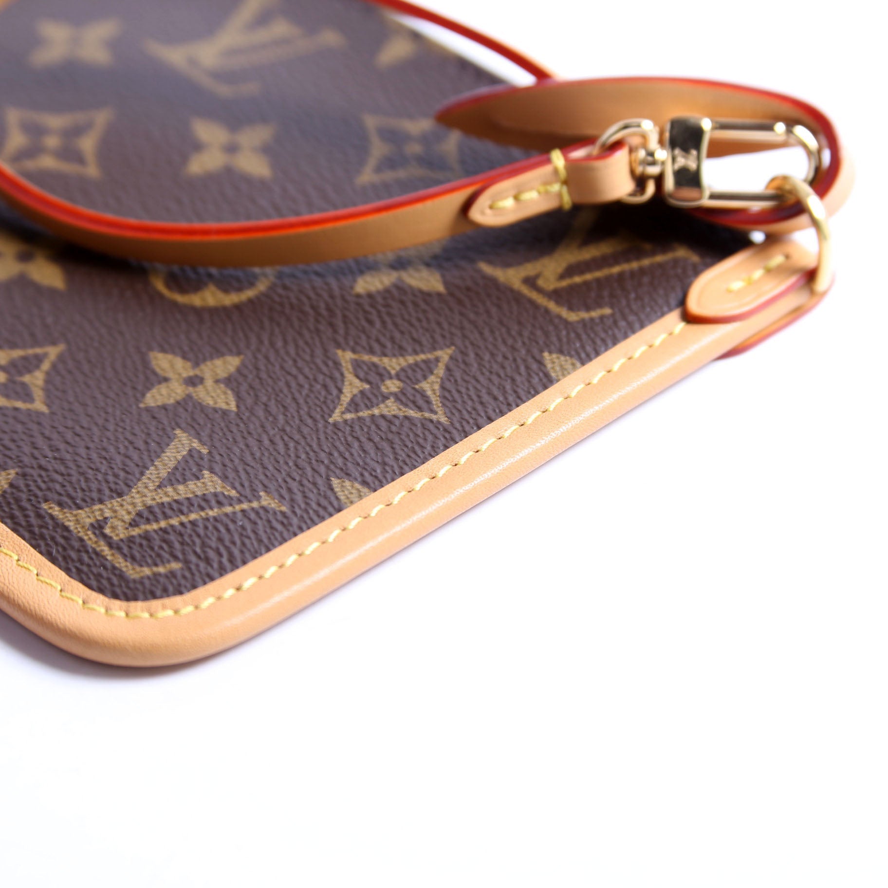 Pochette Only Carryall PM Monogram