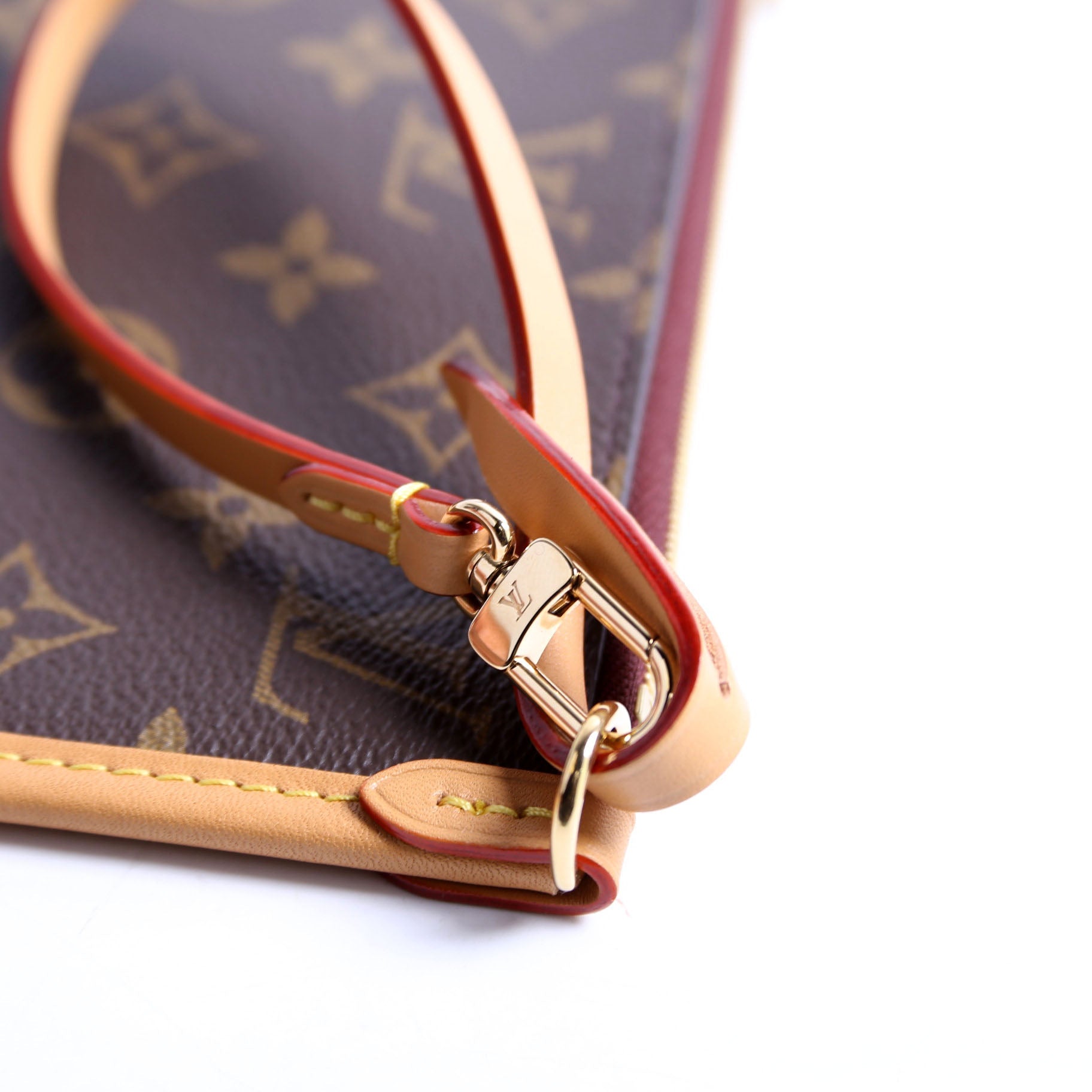 Pochette Only Carryall PM Monogram