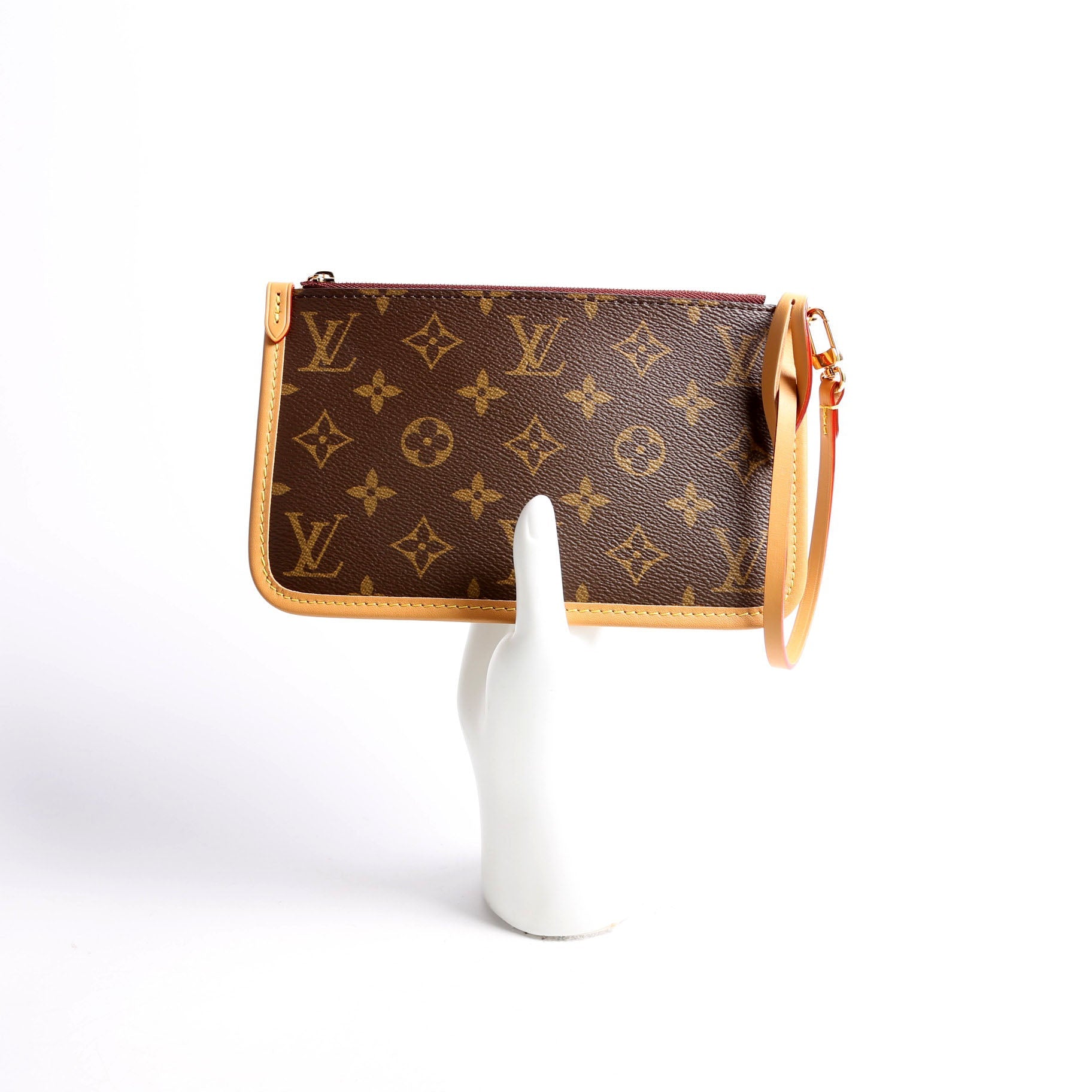 Pochette Only Carryall PM Monogram
