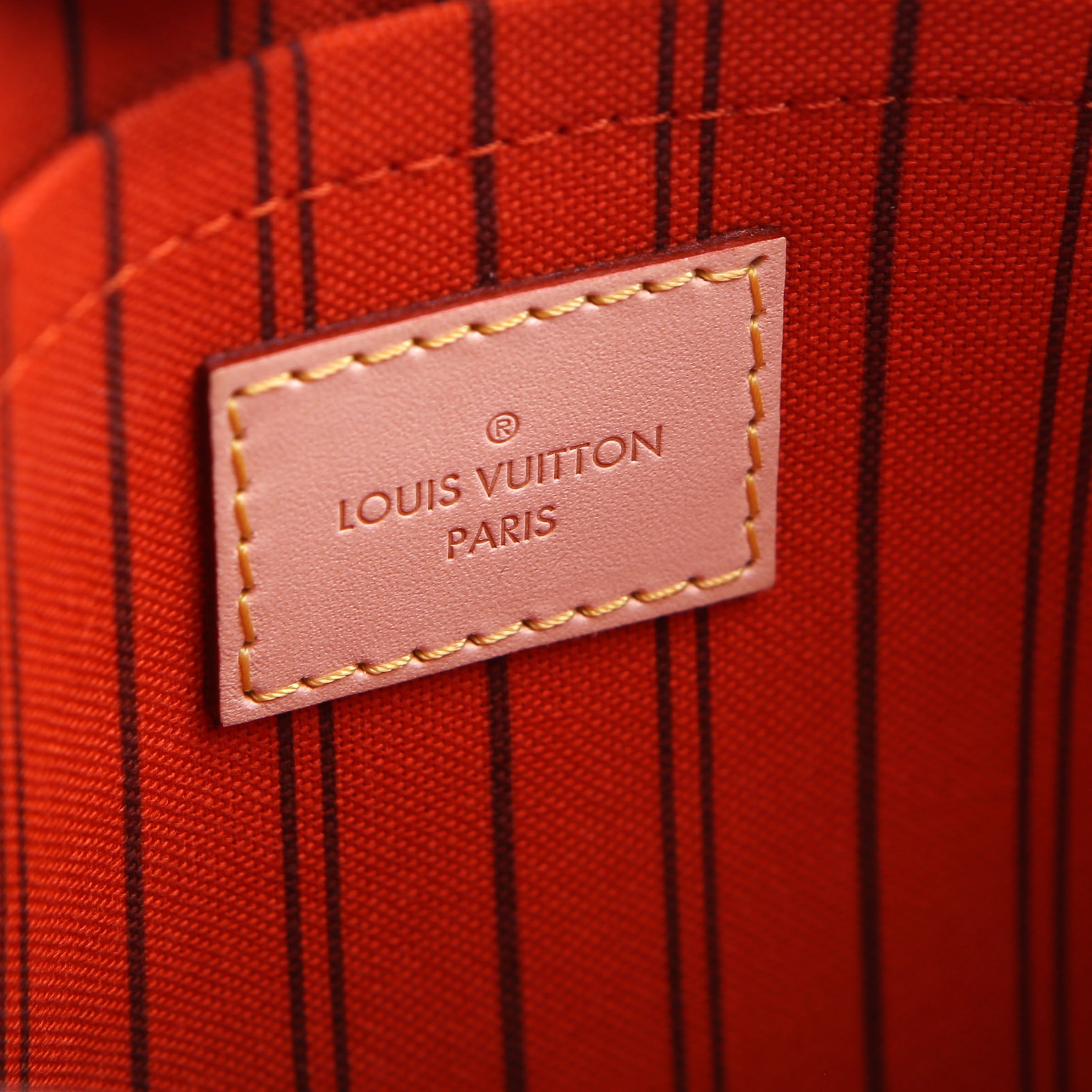 Pochette Only Monogram Neverfull