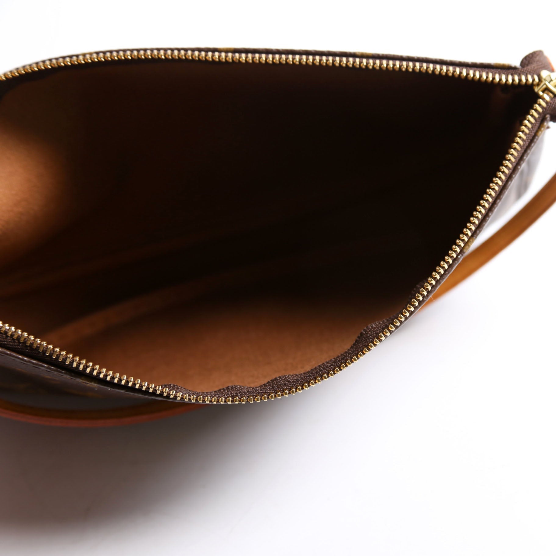 Pochette Access Monogram