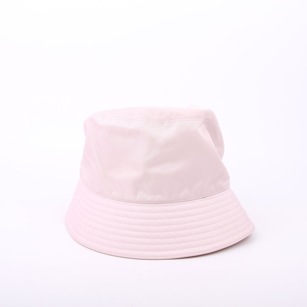 1HC137 Re-Nylon Triangle Logo Bucket Size L Pink