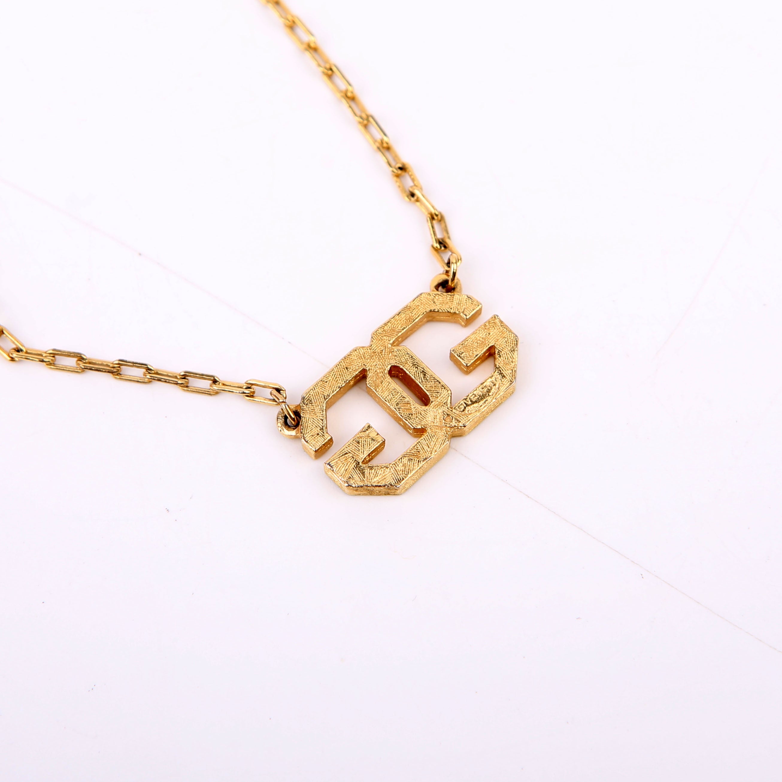 Double G Pendant Vintage Necklace Gold