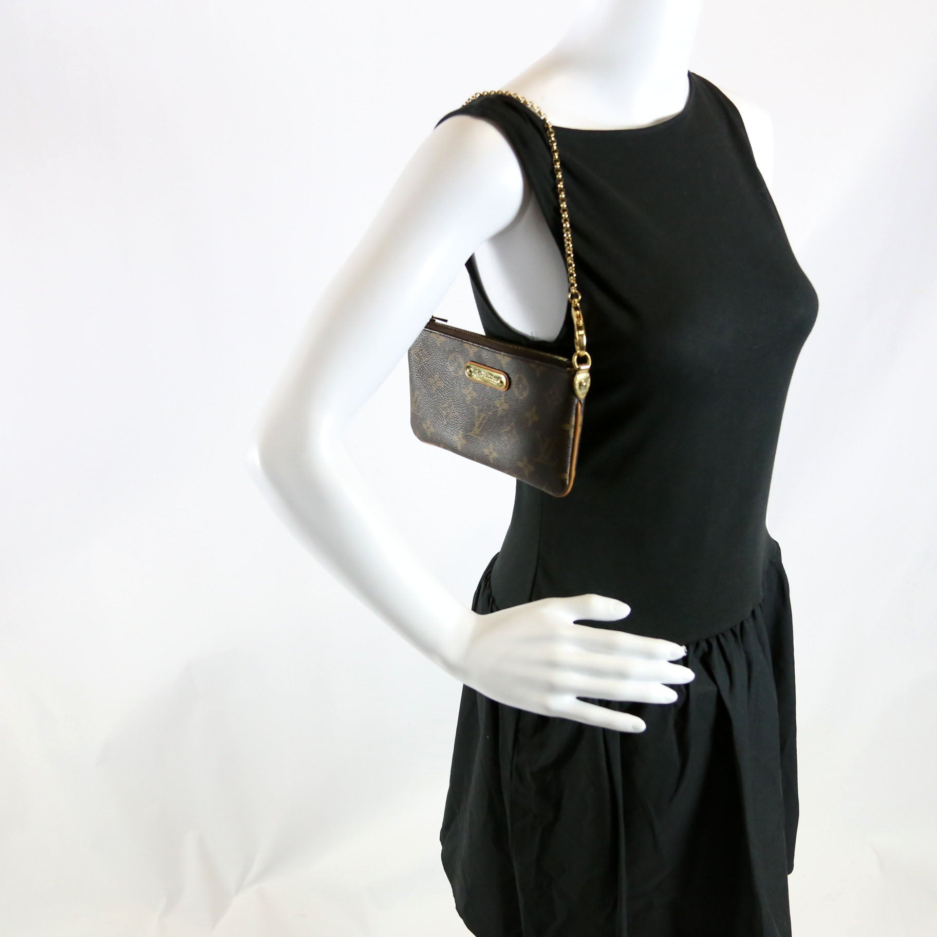 Pochette Milla MM Monogram