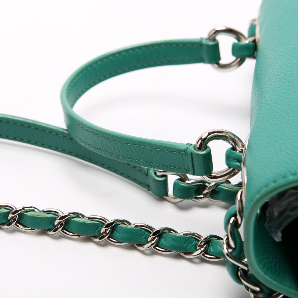 CC Box Flap Small Quilted Caviar 23M Green