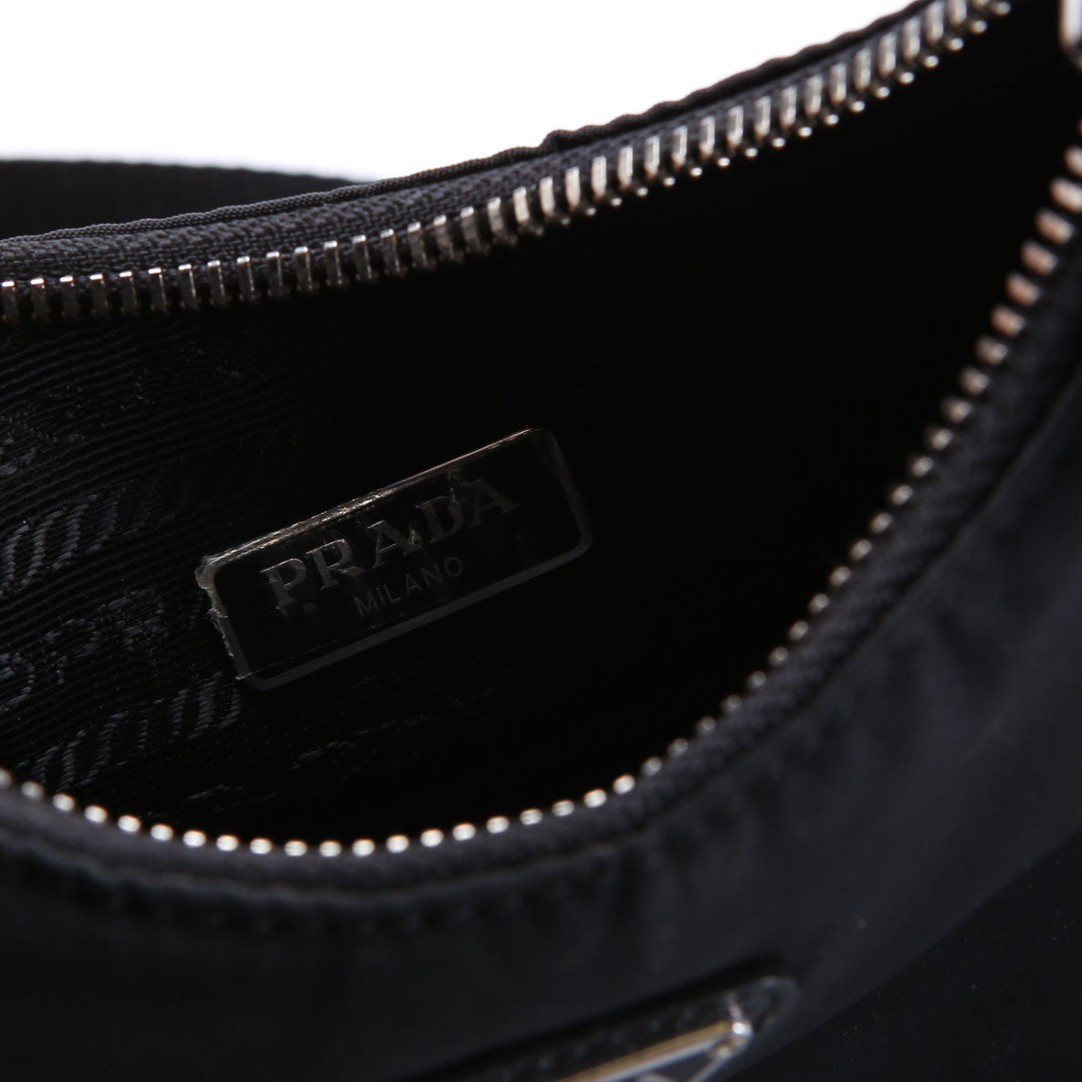 1BH204 Nylon Re-Edition 2005 Shoulder Bag Black