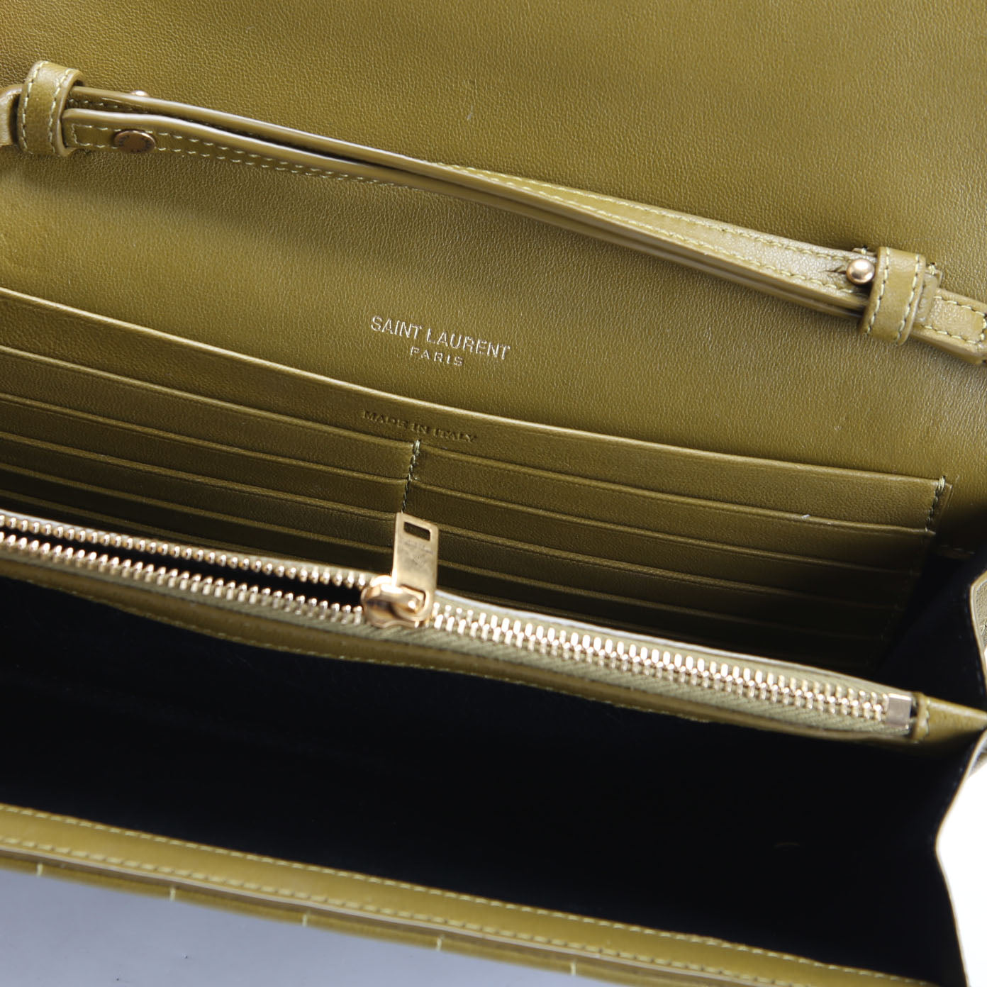 SAINT LAURENT Cassandra Chain Wallet Quilted Lambskin 743346 Green