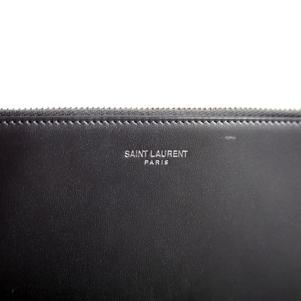 635097 Calfskin Pouch Small Gray