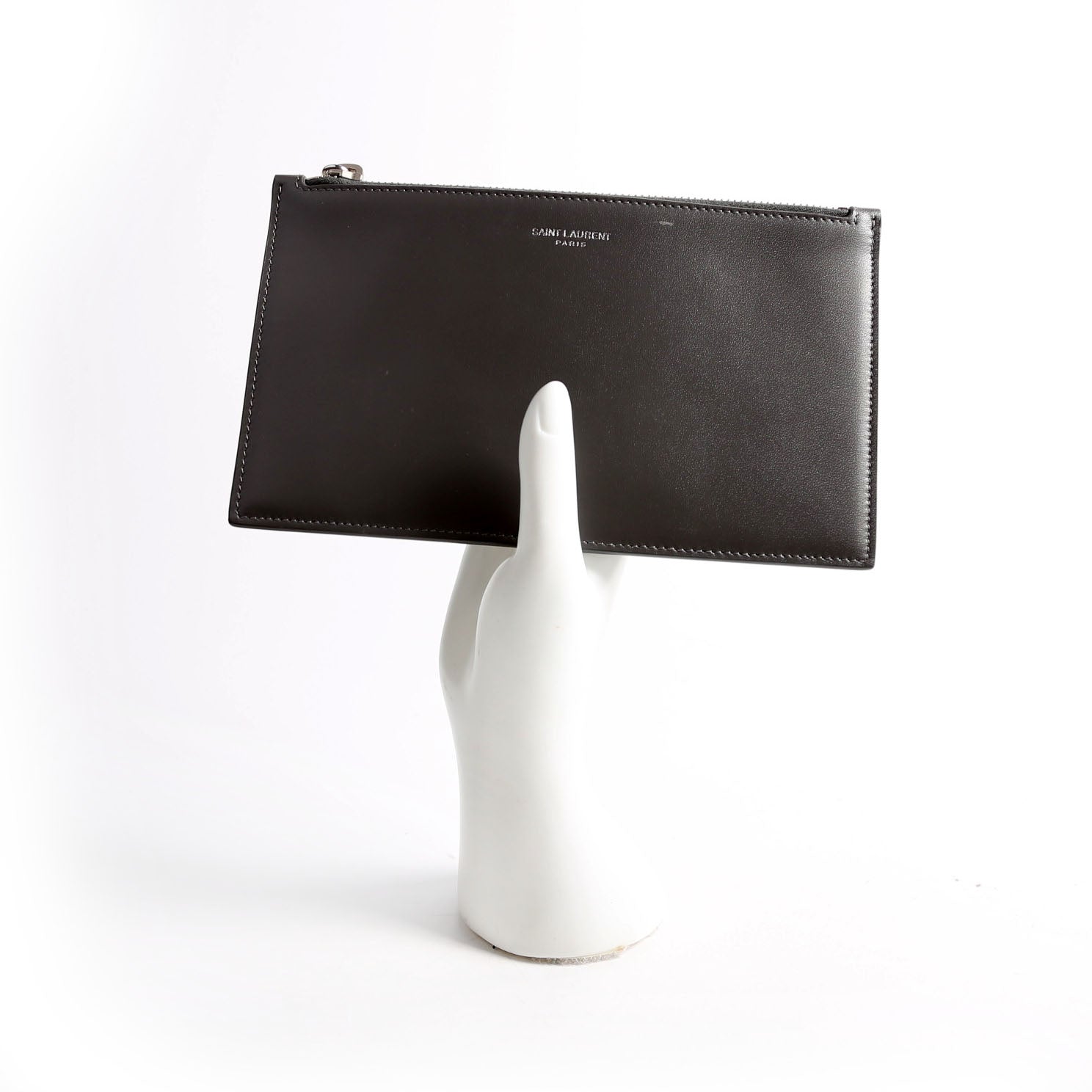 635097 Calfskin Pouch Small Gray