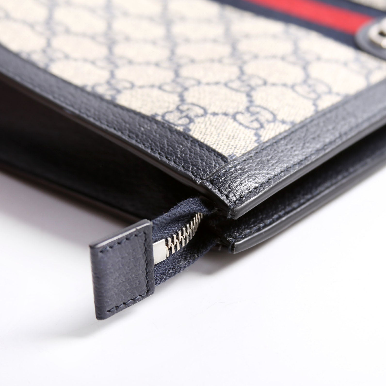 625549 GG Supreme Ophidia Zip Pouch