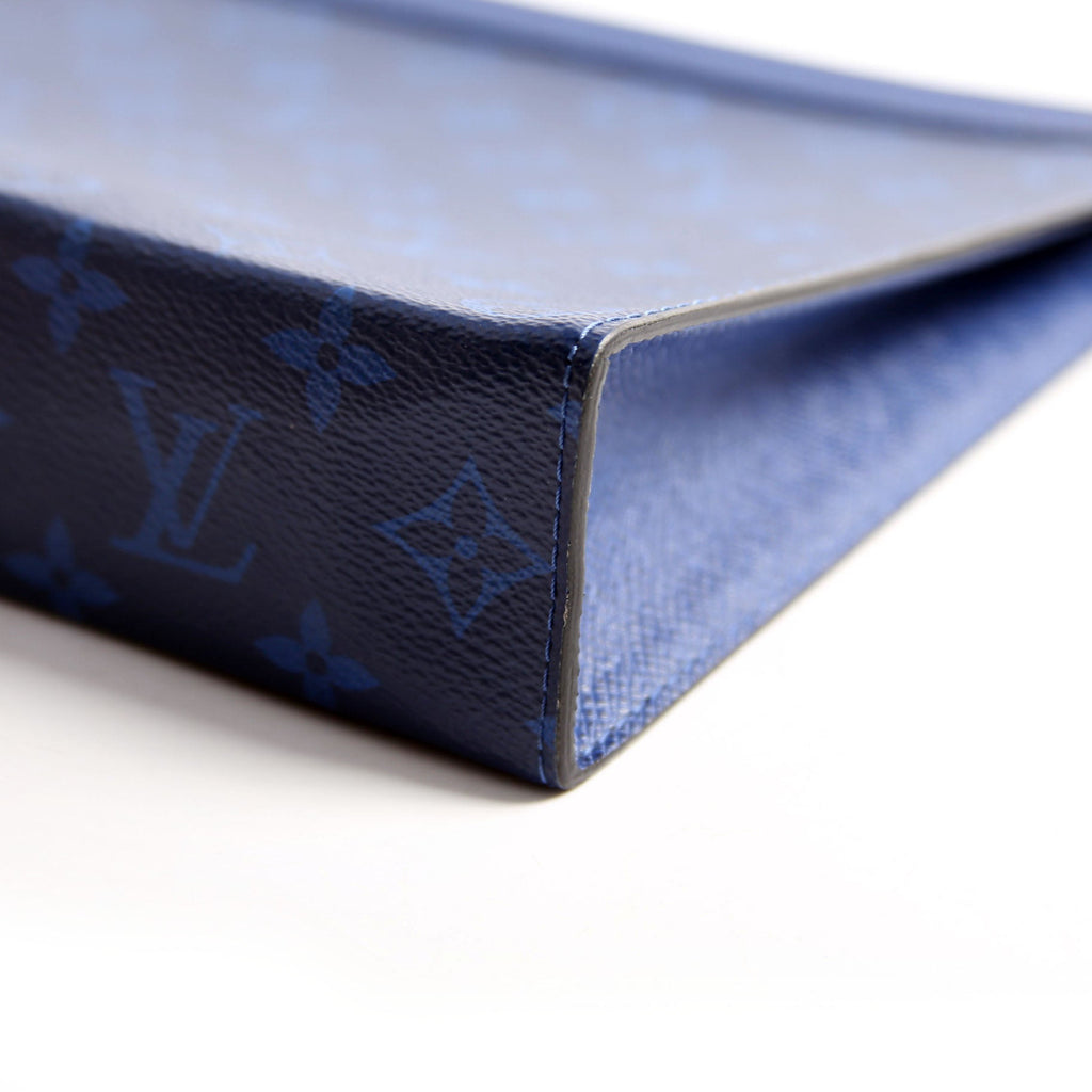 Pochette Voyage MM Taigarama Blue