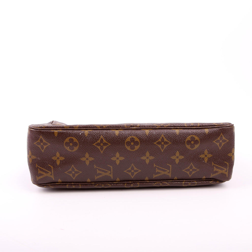 Trousse Toilette 28 Monogram