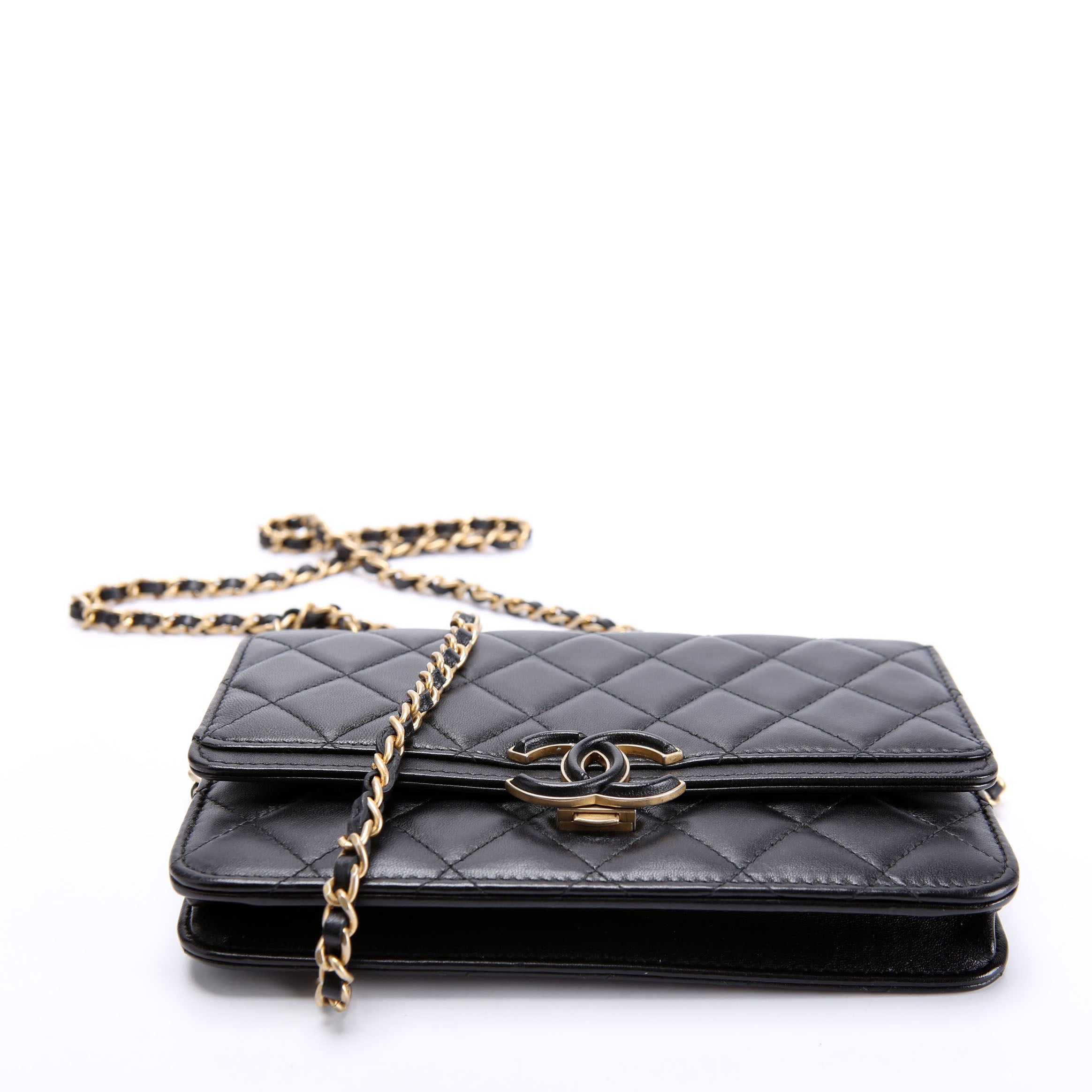 Woc CC Chic Quilted Lambskin 28M Black