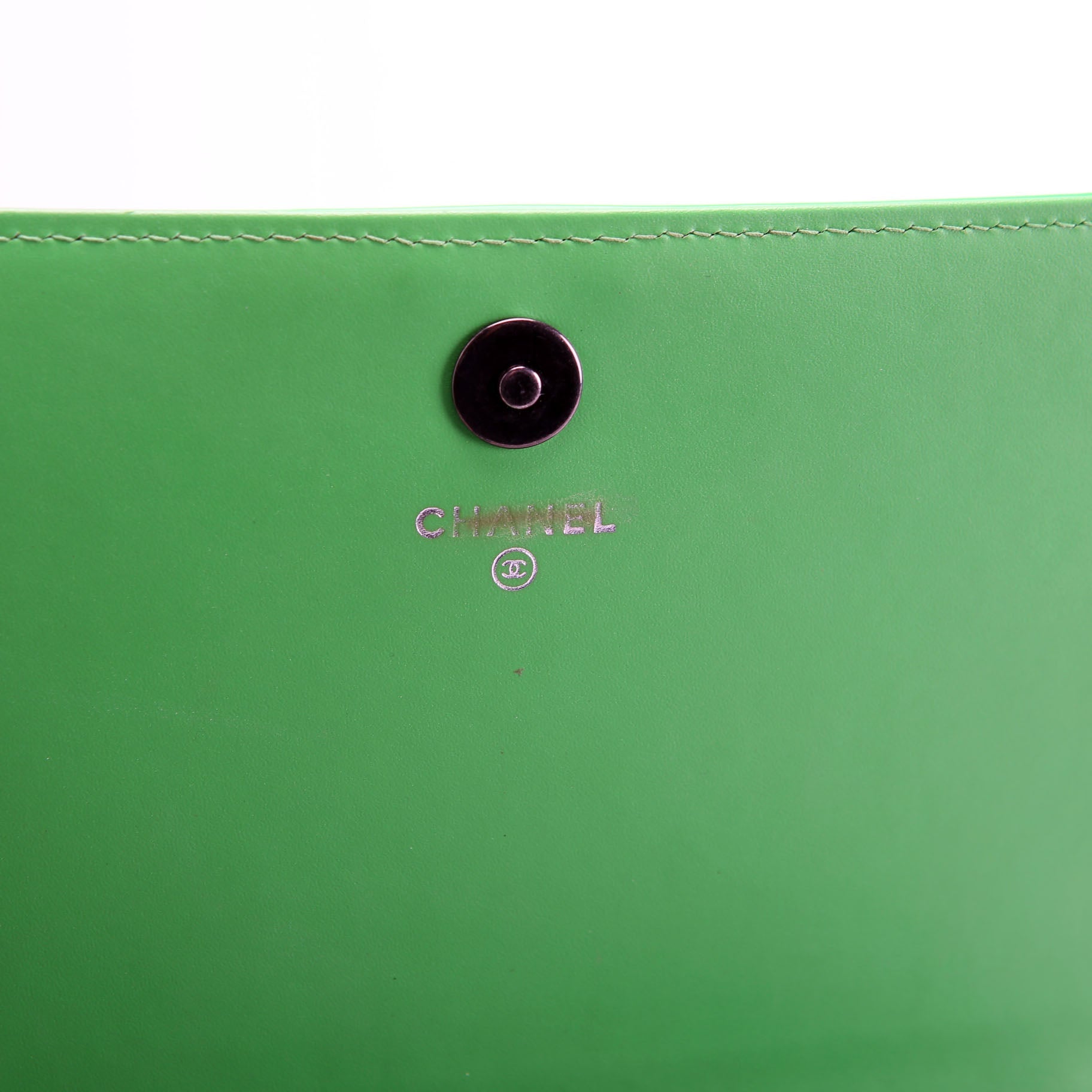 Boy Short Chain Clutch Patent 22M Green