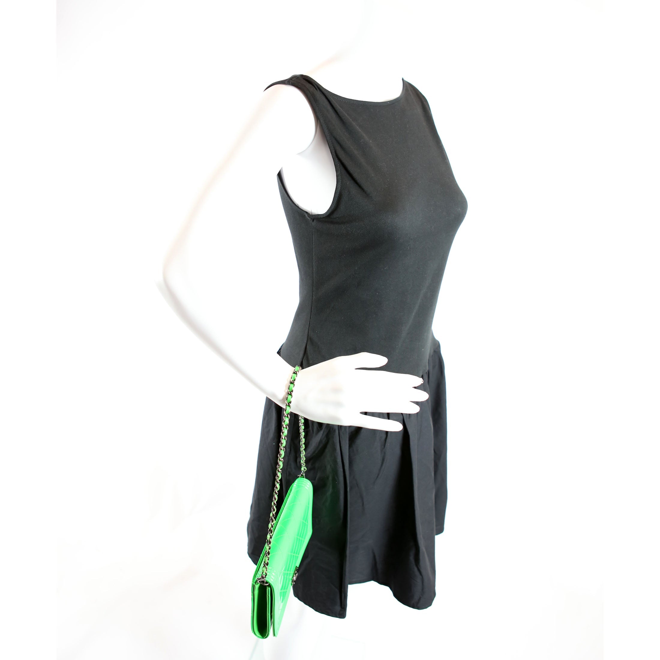 Boy Short Chain Clutch Patent 22M Green
