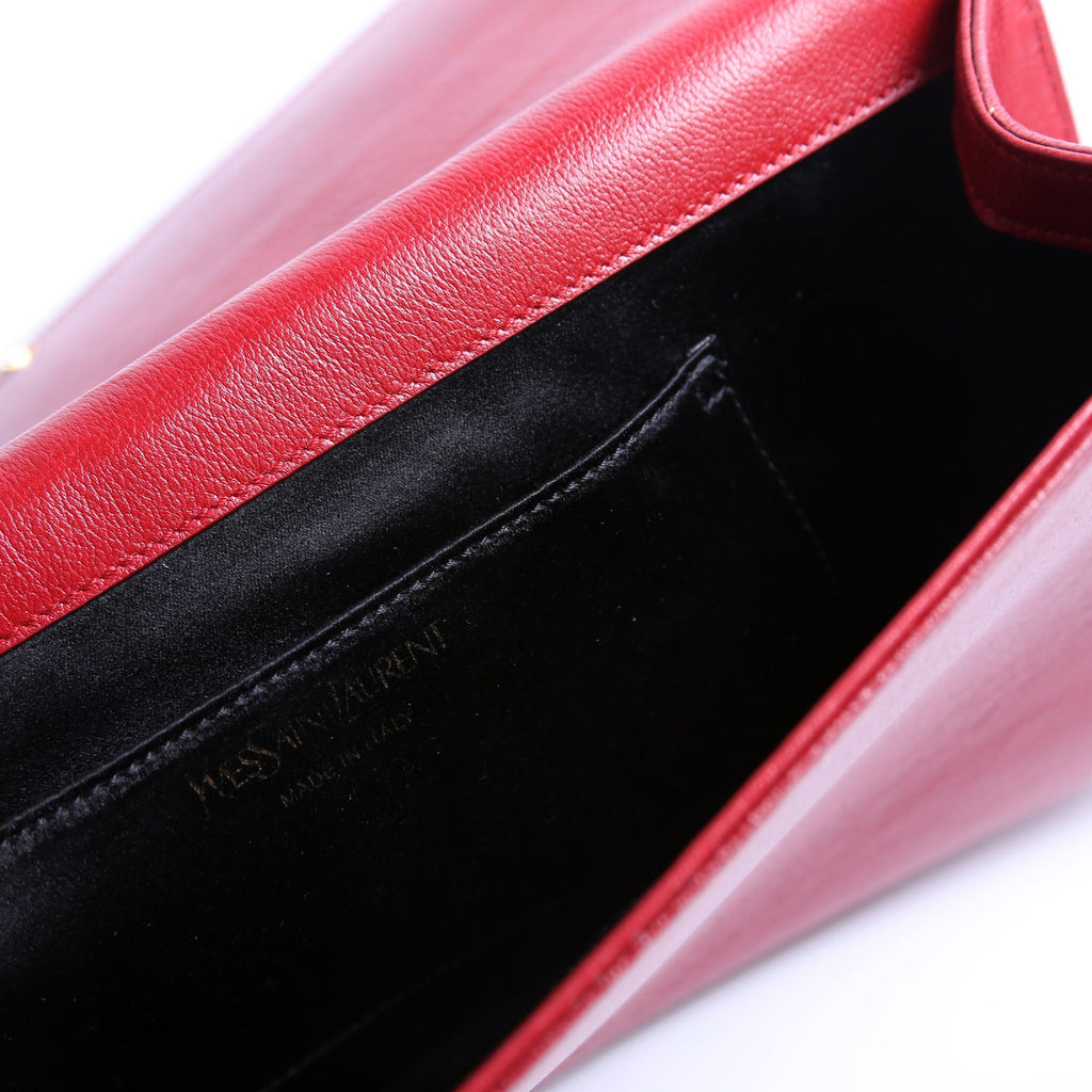 361120 Belle De Jour Clutch Leather Red