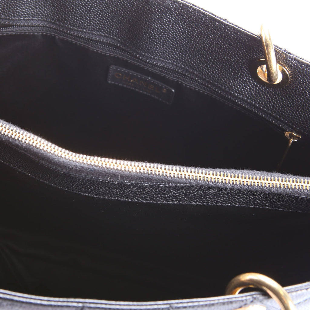 Grand Shopping Tote Caviar