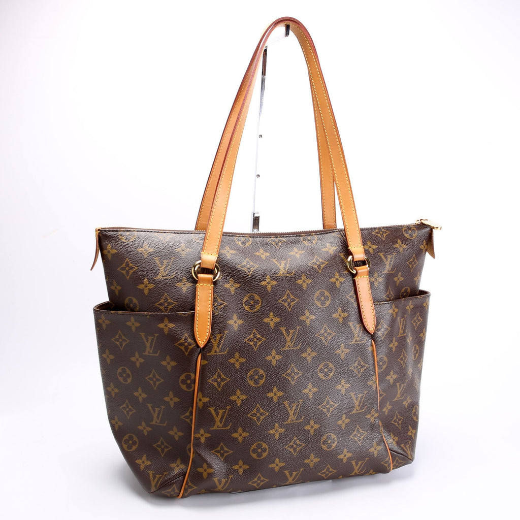 Totally MM Monogram