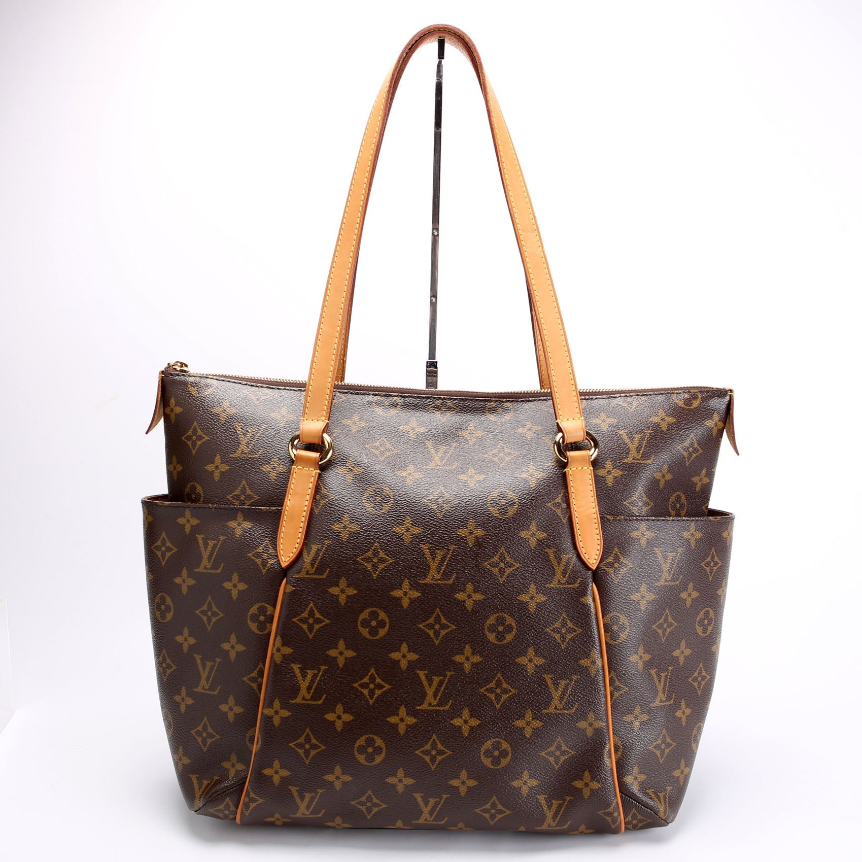 Totally MM Monogram