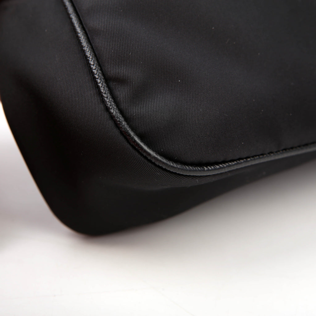 Nylon Re-Edition 2005 Shoulder Bag Black