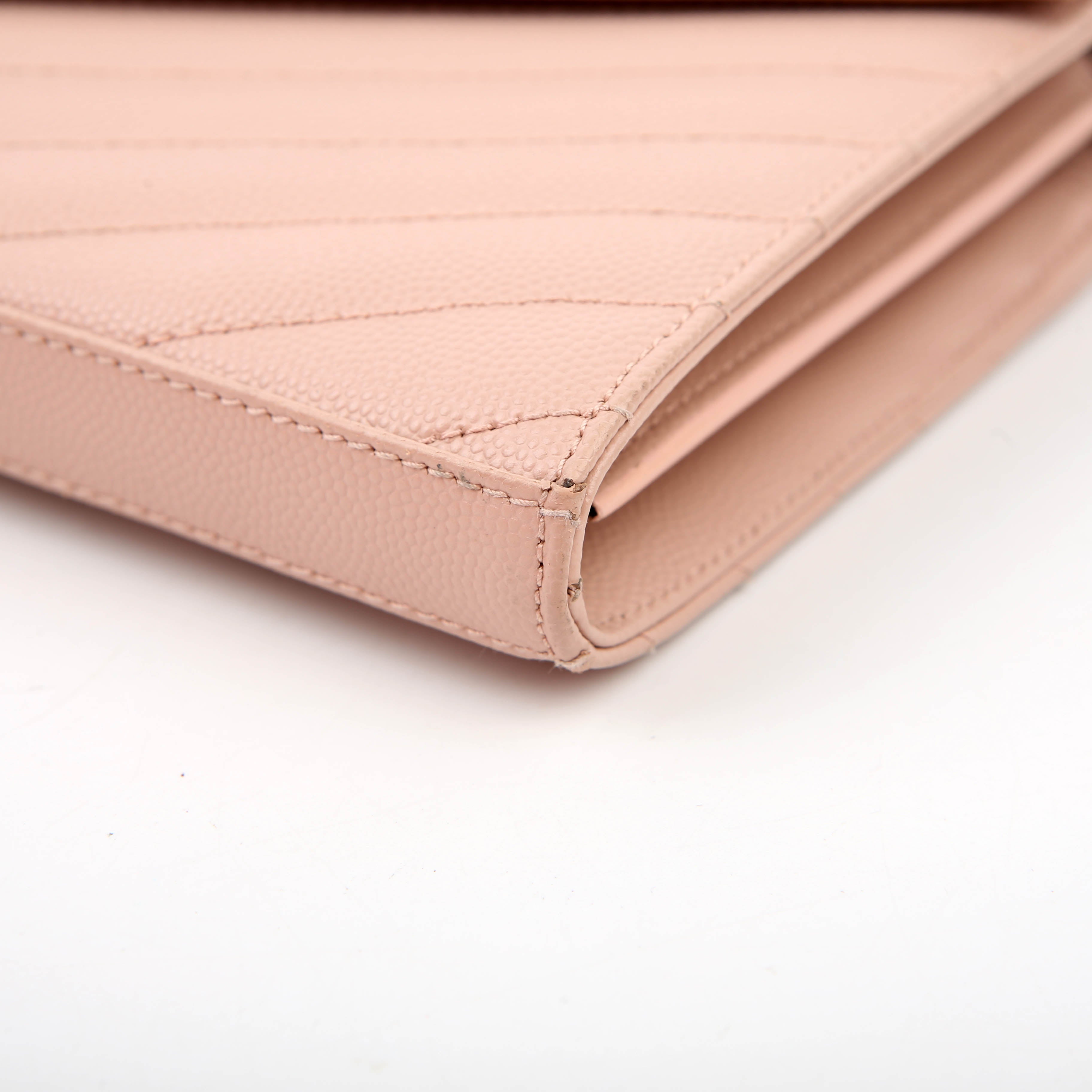 Envelope Chain Wallet 393953 Pink