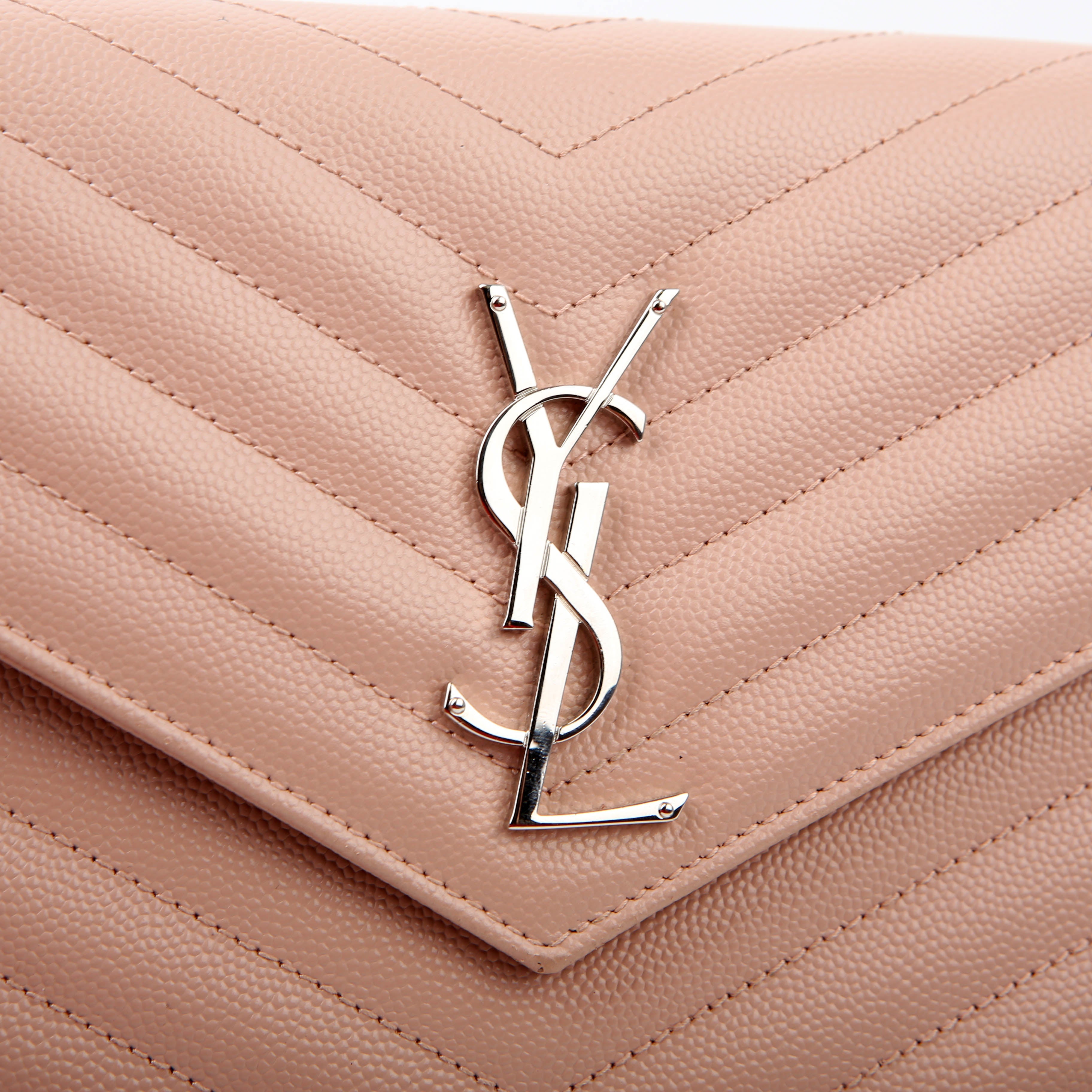 Envelope Chain Wallet 393953 Pink