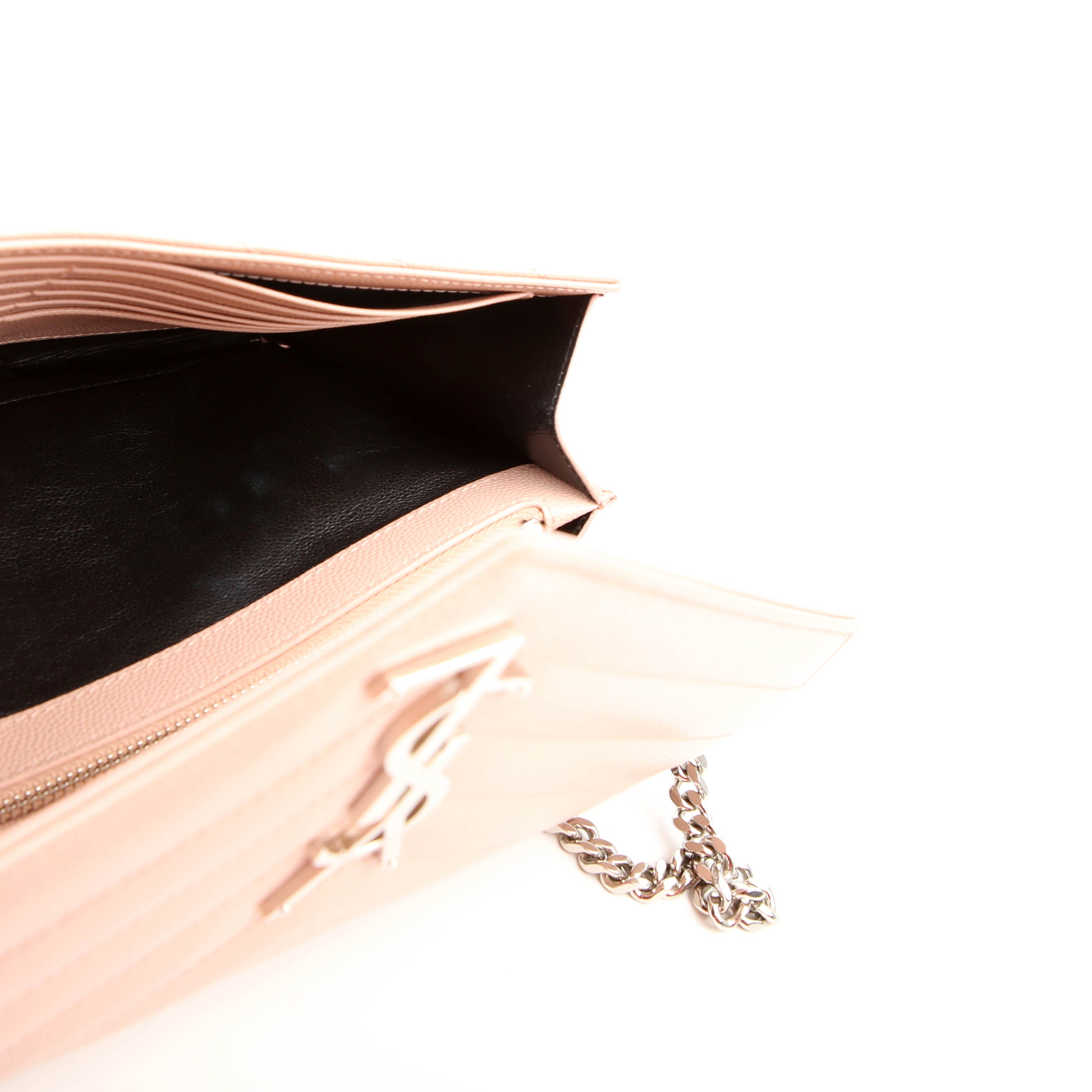 Envelope Chain Wallet 393953 Pink