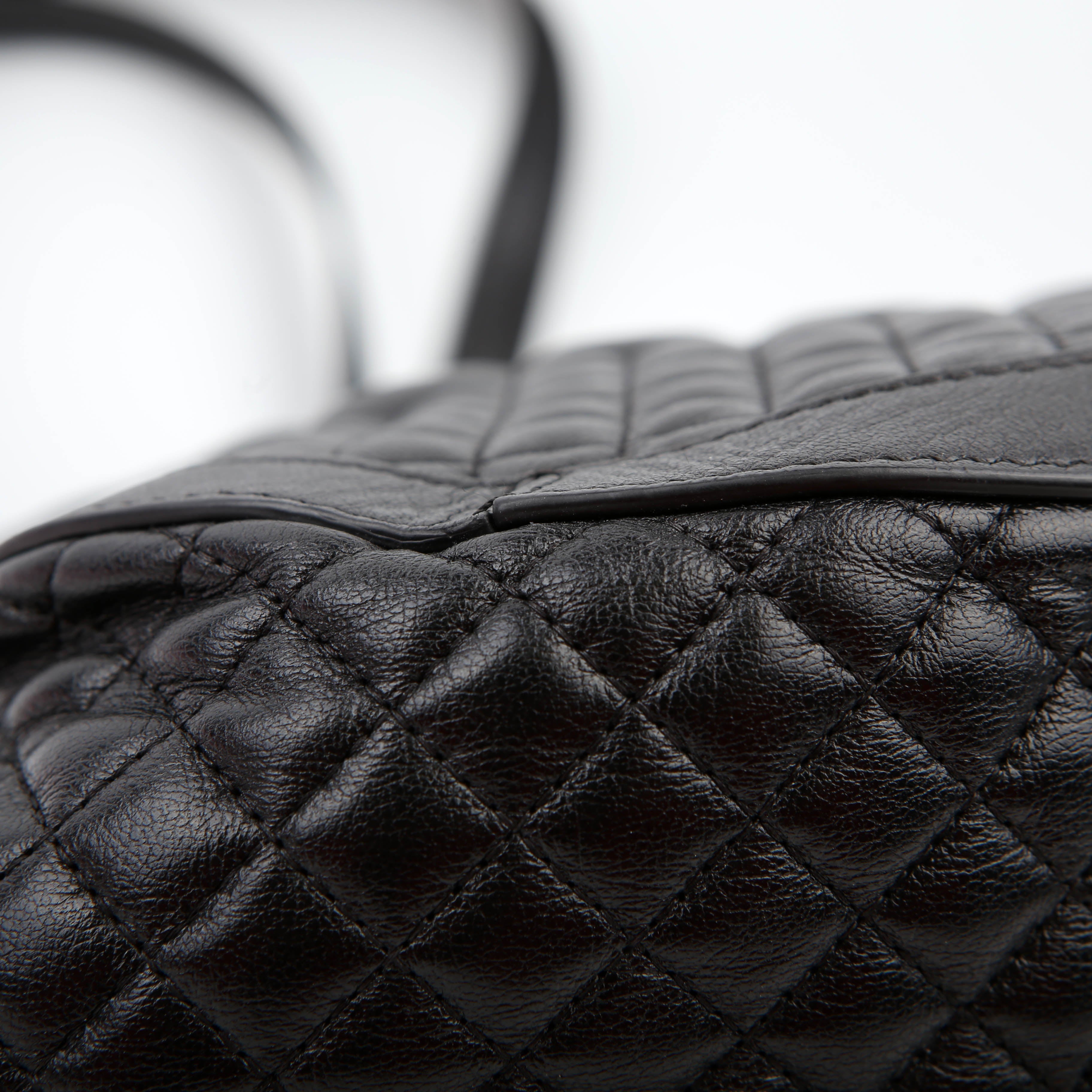 Greca Goddess Tote Leather Black