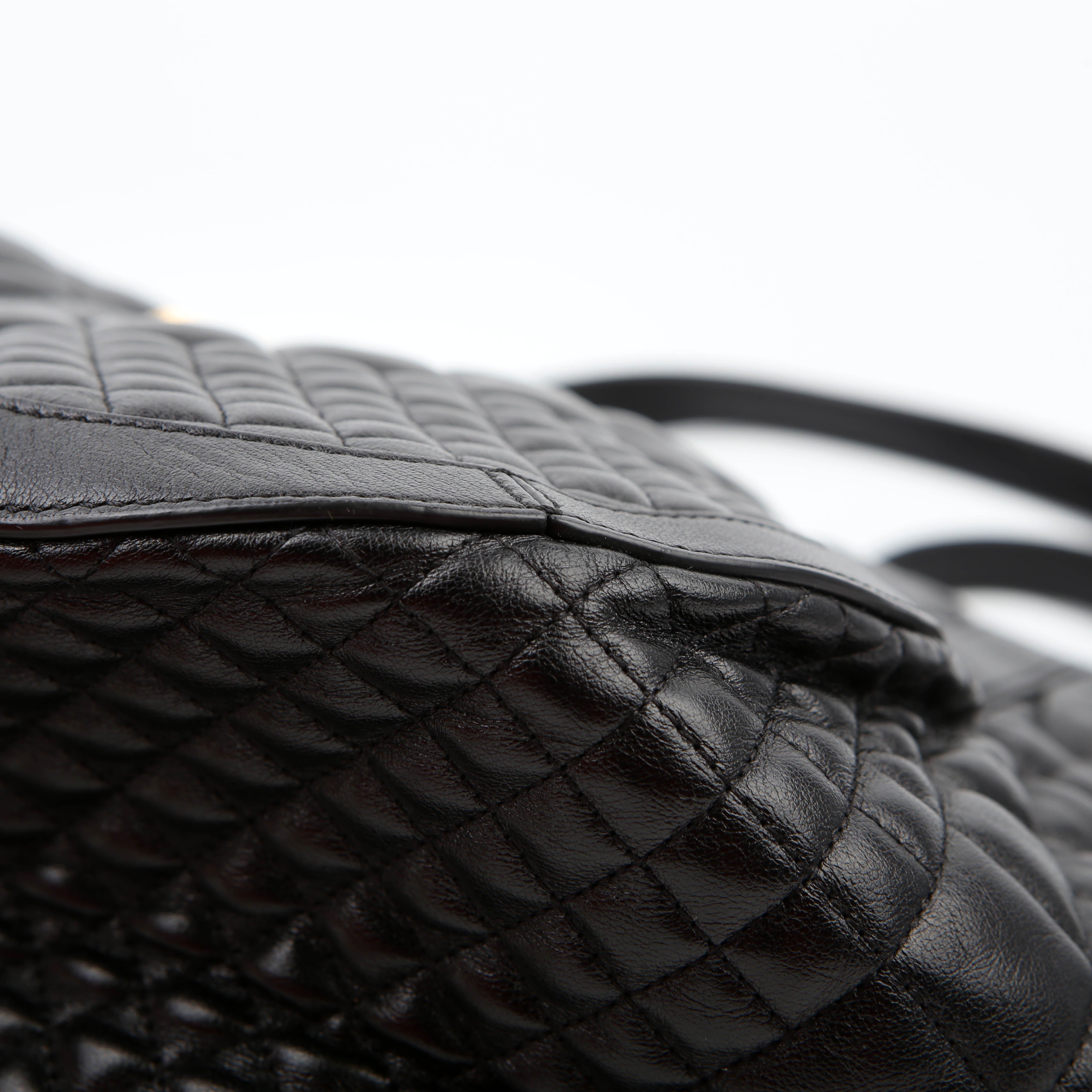 Greca Goddess Tote Leather Black