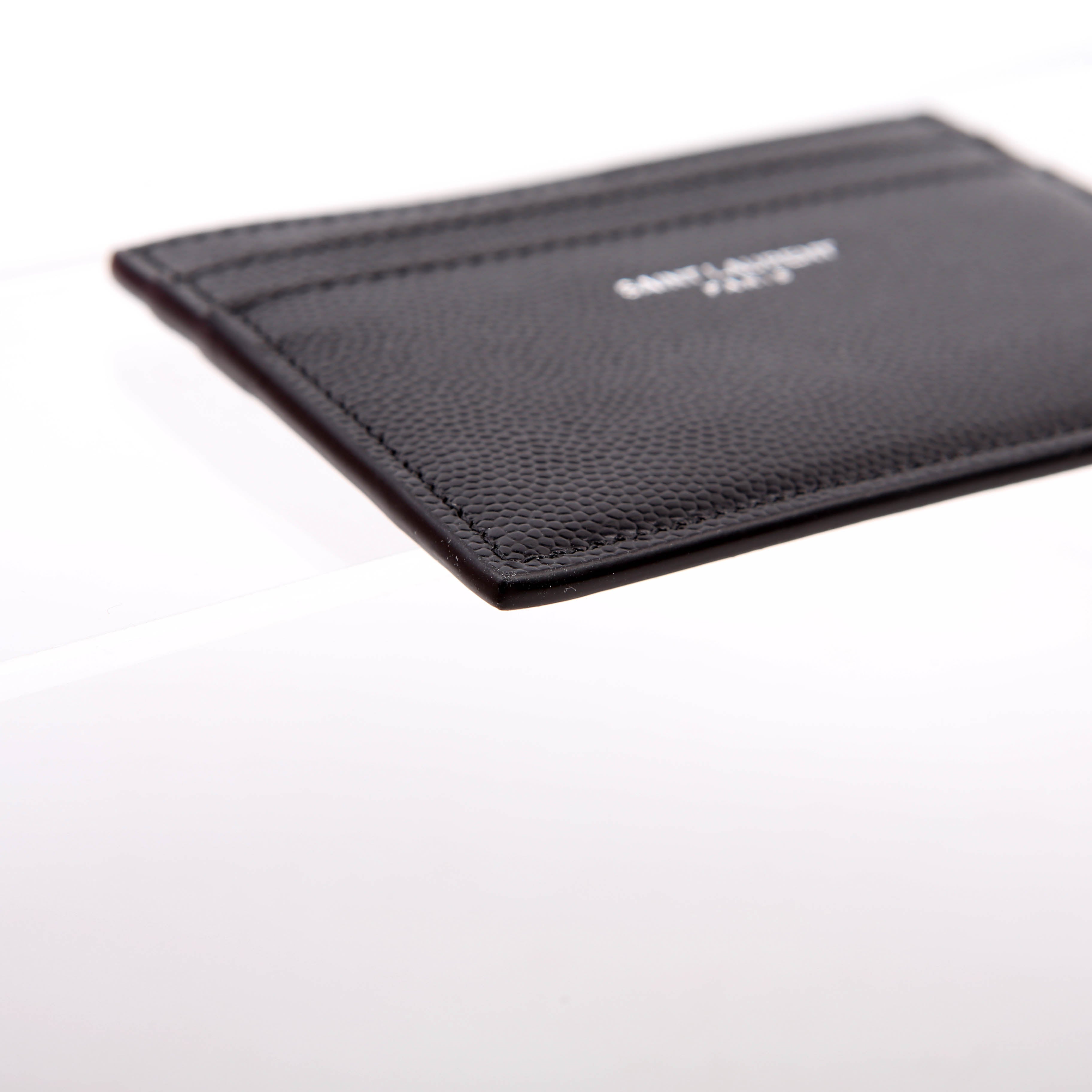 375946 Paris Grain Leather Card Holder Black