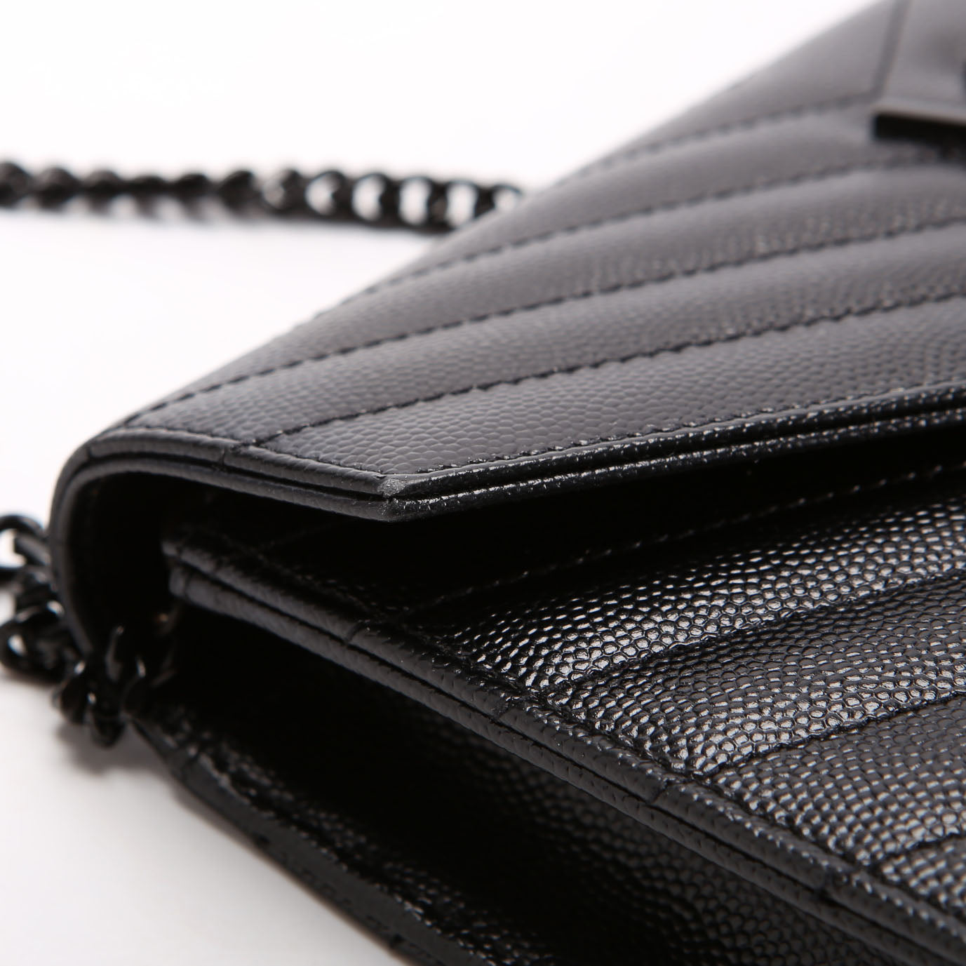 Envelope Chain Wallet 393953
