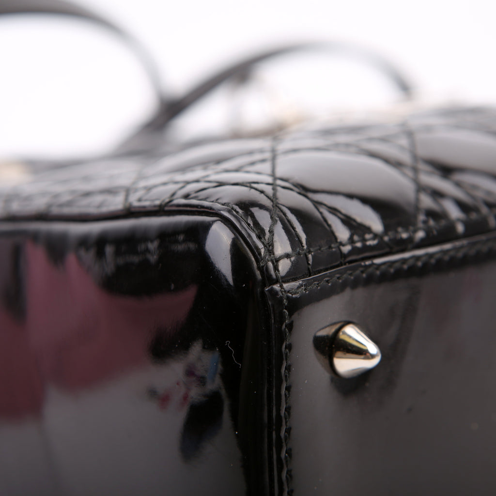 Lady Dior Medium Patent Black