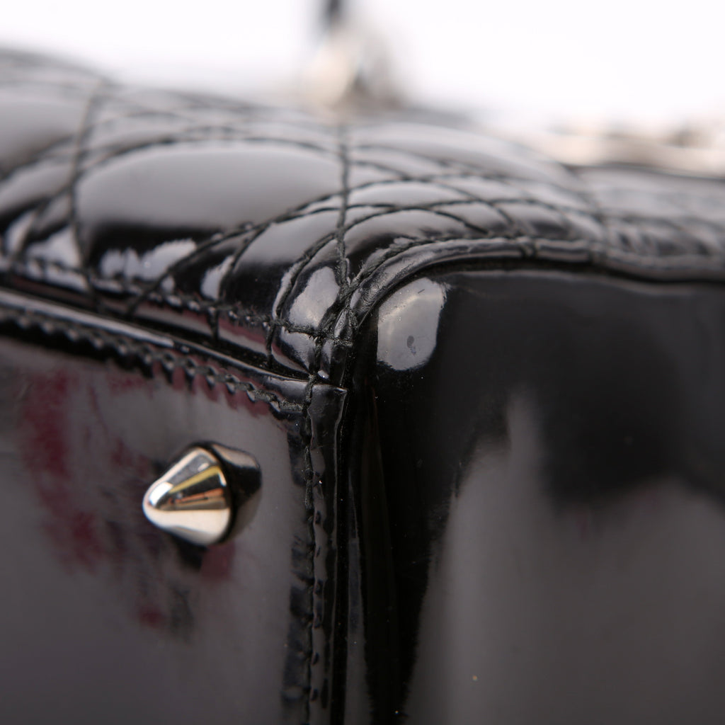 Lady Dior Medium Patent Black