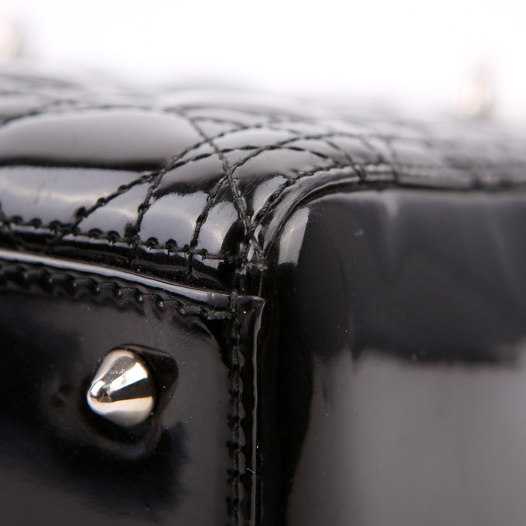 Lady Dior Medium Patent Black