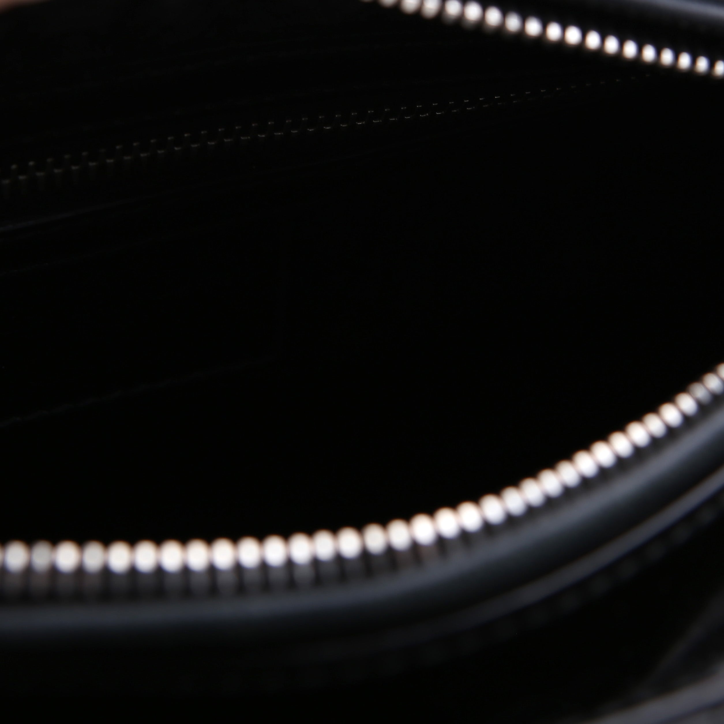 Lady Dior Medium Patent Black