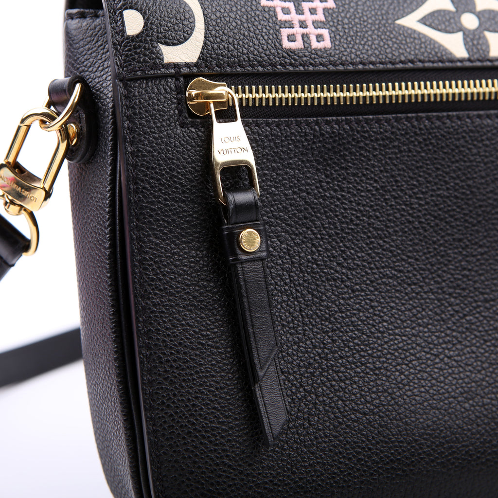 Pochette Metis Empreinte Giant Broderies Black/Pink