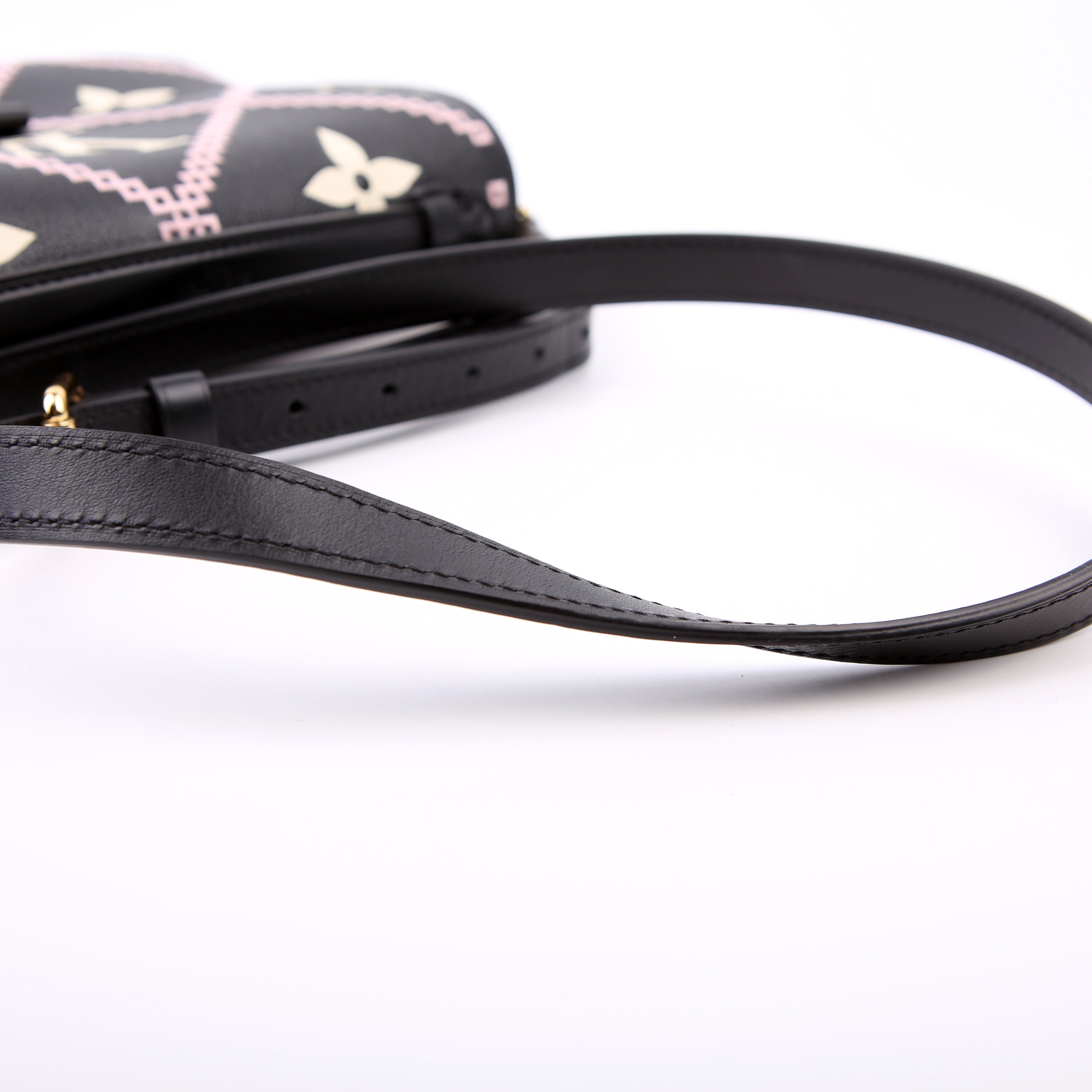 Pochette Metis Empreinte Giant Broderies Black/Pink