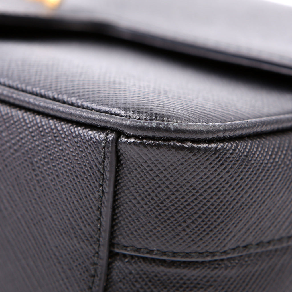 Pattina Flap Saffiano Small Black
