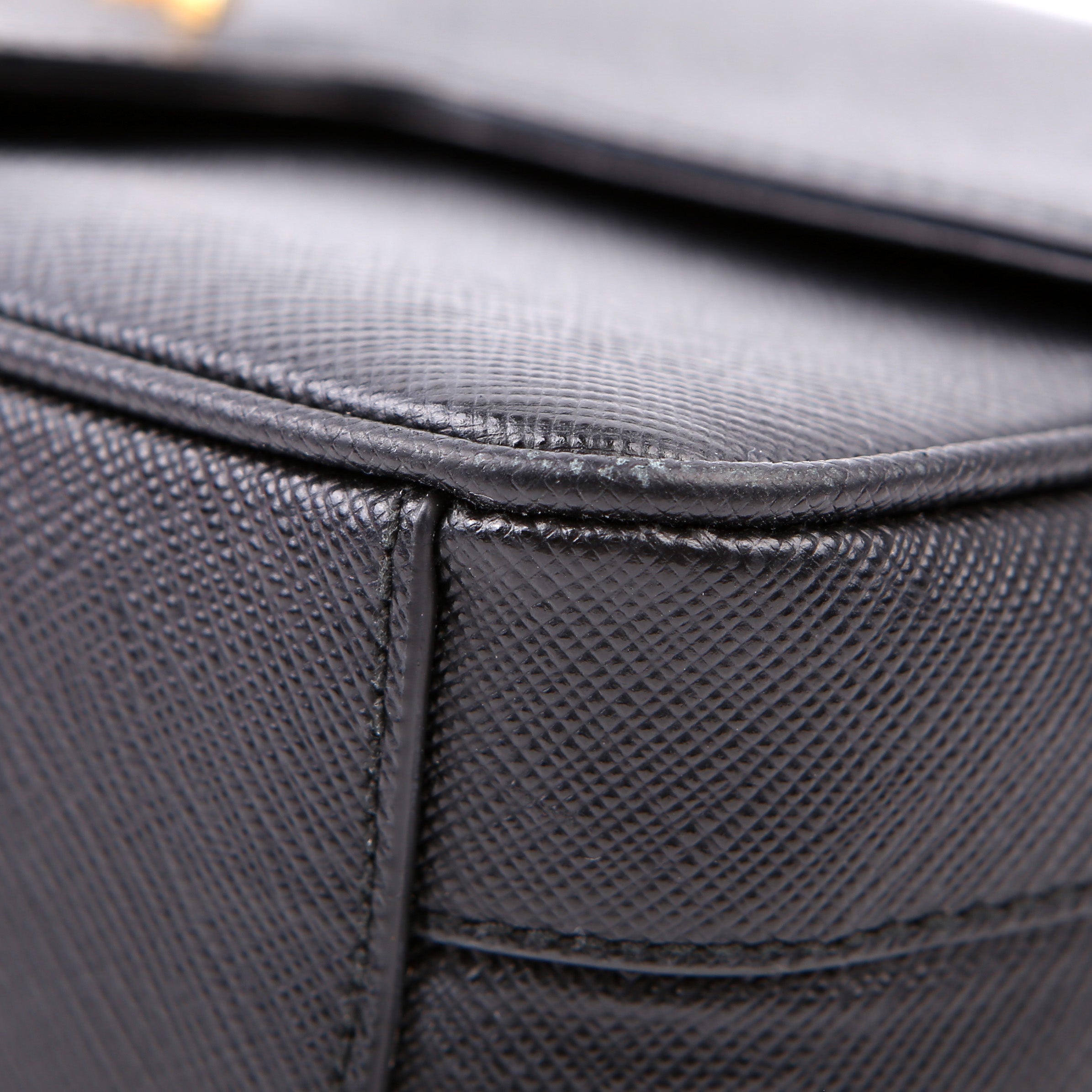 Pattina Flap Saffiano Small Black