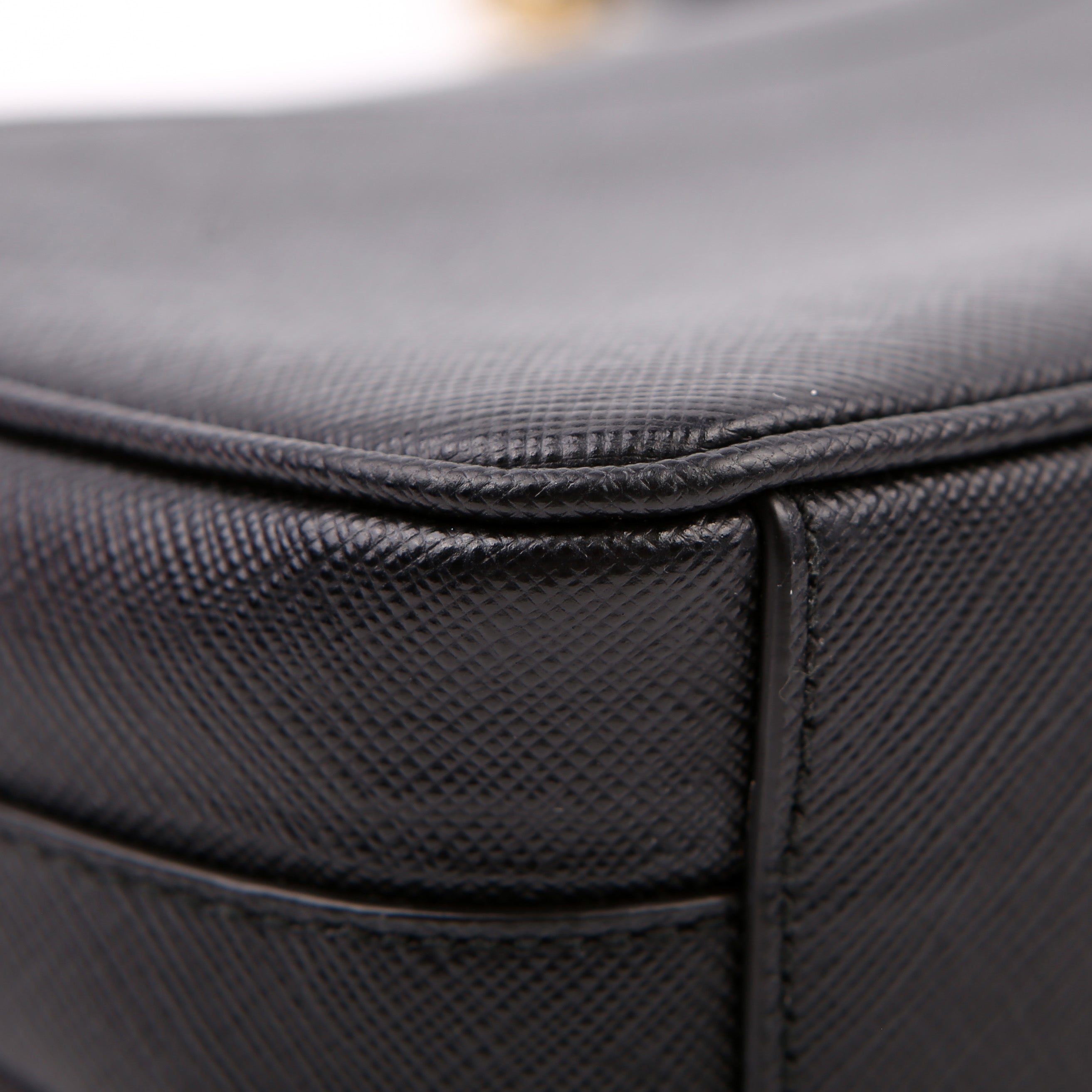 Pattina Flap Saffiano Small Black