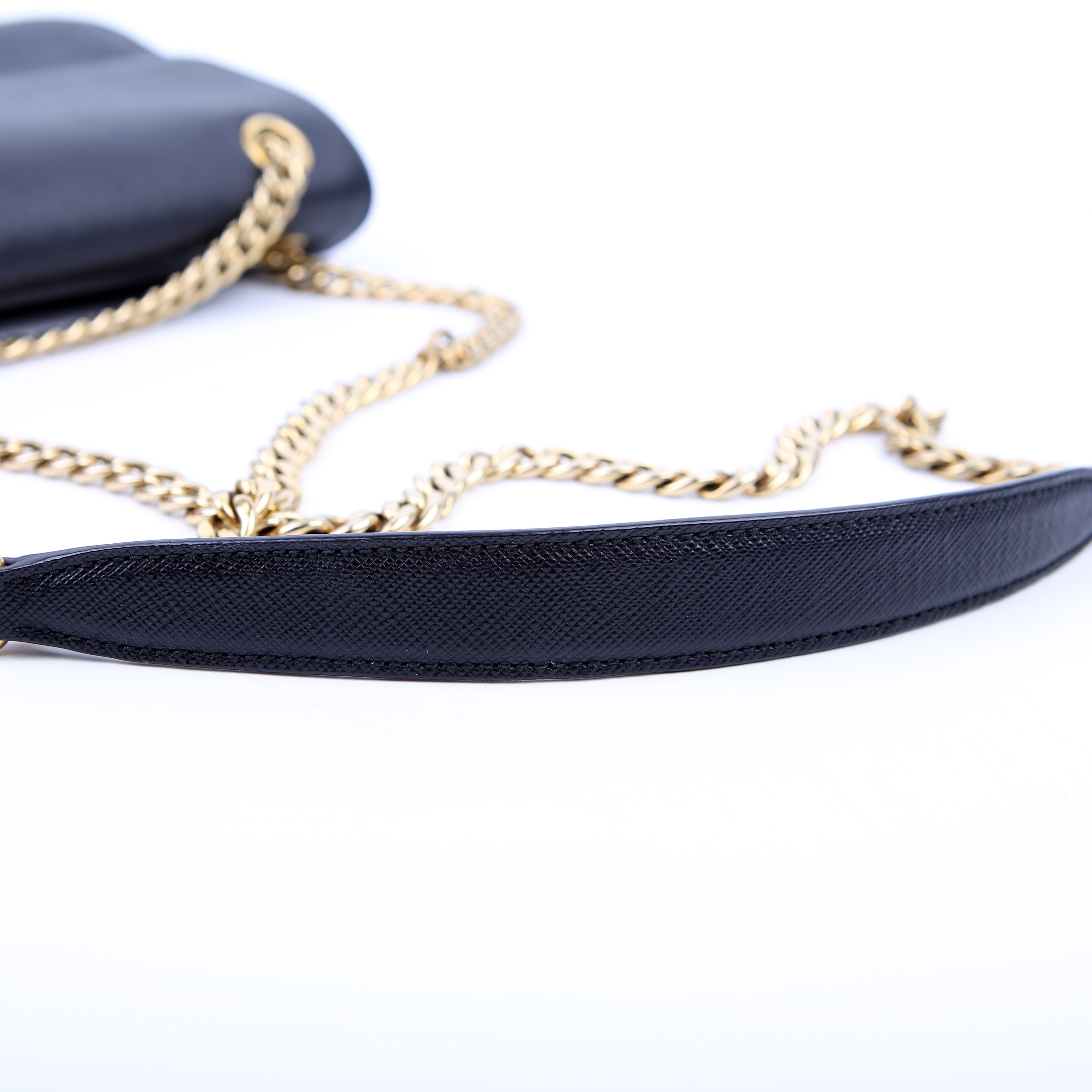 Pattina Flap Saffiano Small Black