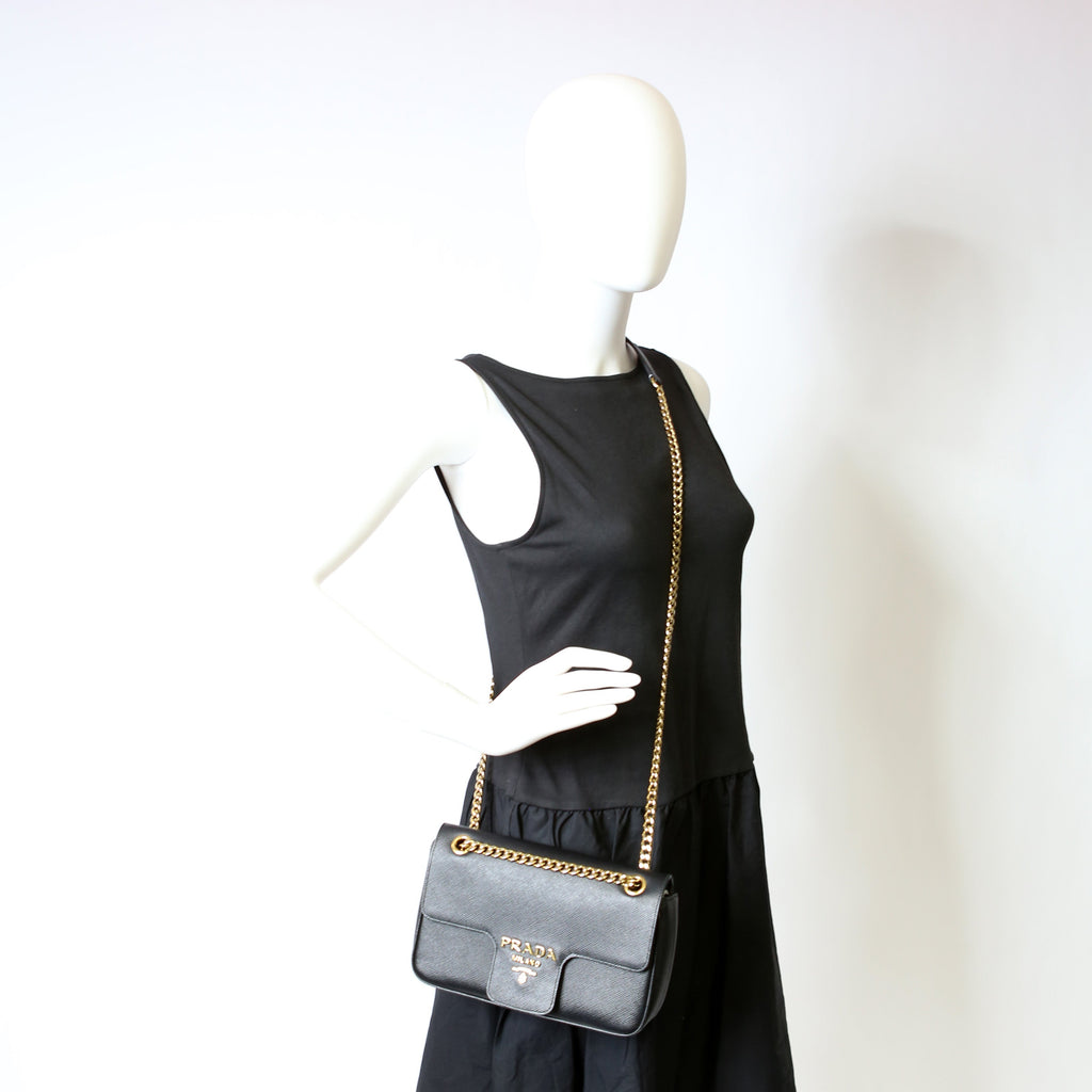 Pattina Flap Saffiano Small Black