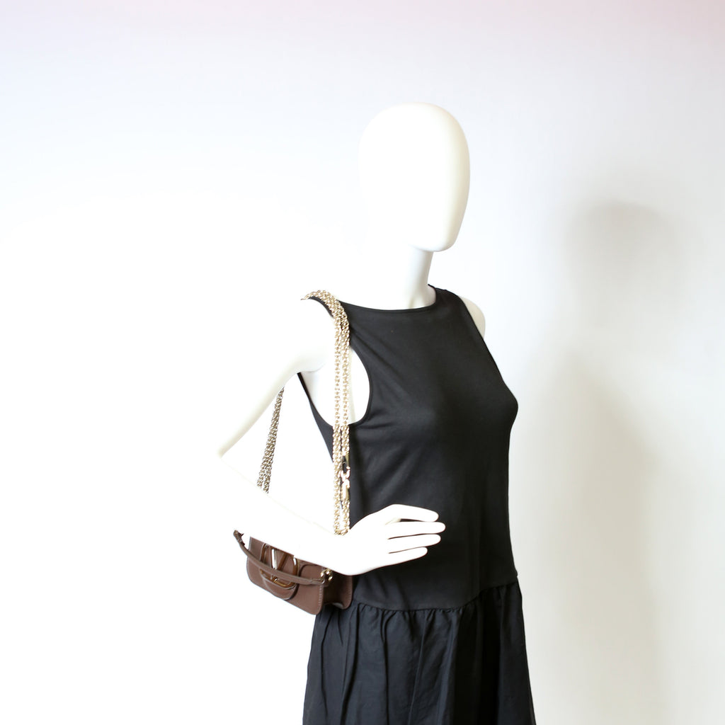 Vlogo Small Loco Calfskin Brown