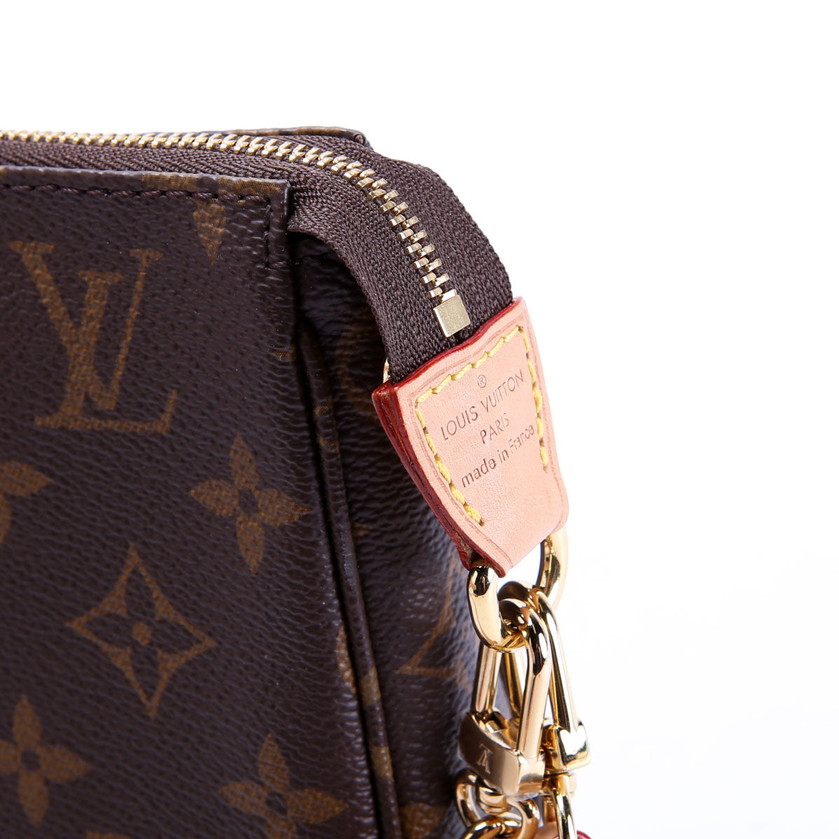 Pochette Access New Version With Chain Monogram