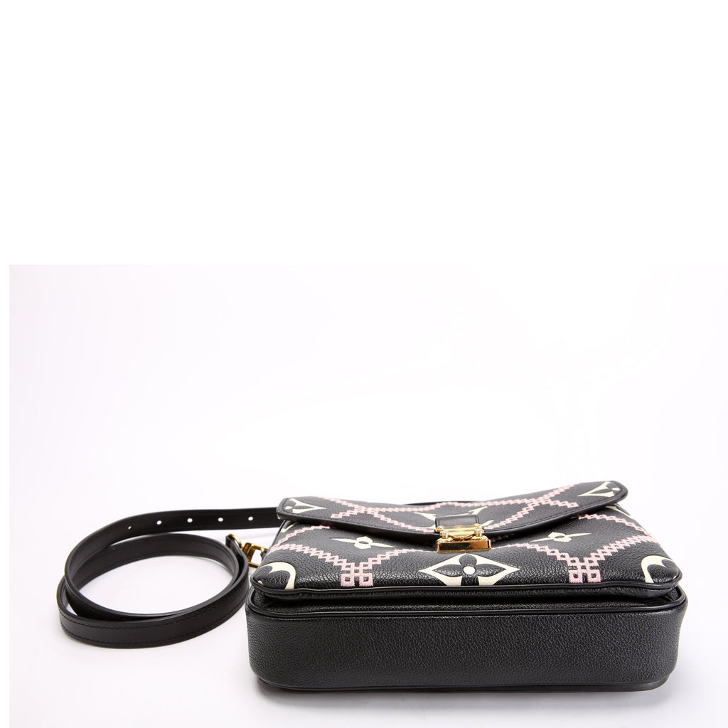 Pochette Metis Empreinte Giant Broderies Black/Pink