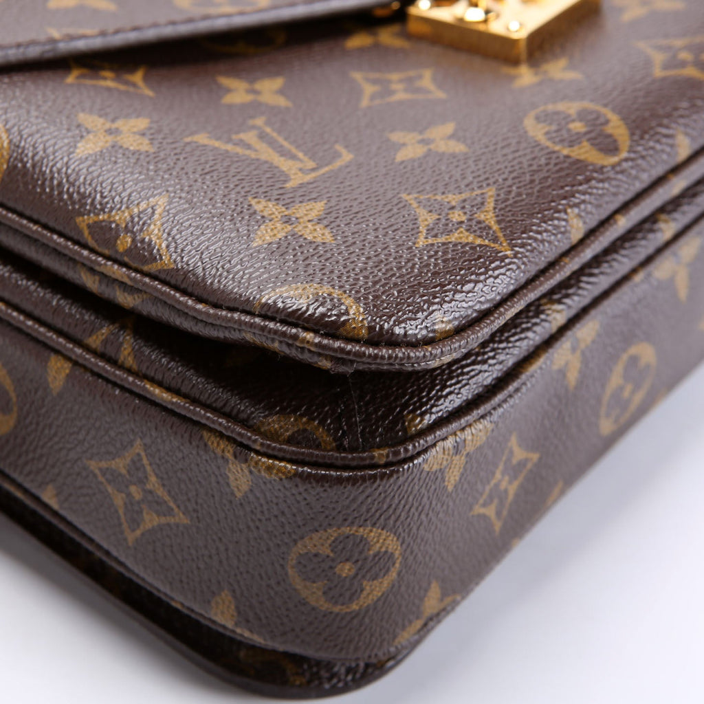 Pochette Metis Monogram